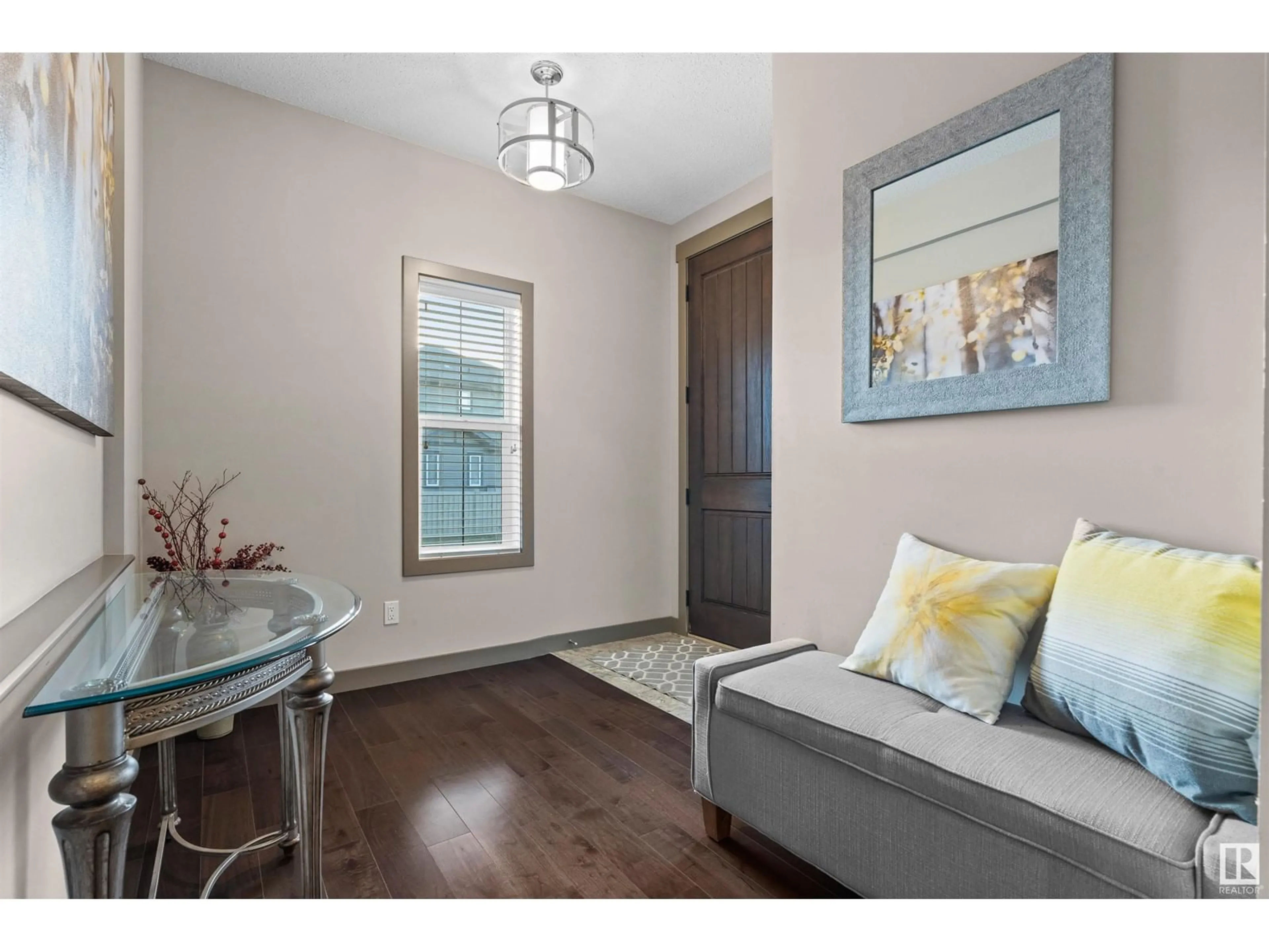 Indoor entryway for 5703 EDWORTHY LANDING LD, Edmonton Alberta T6M0P2