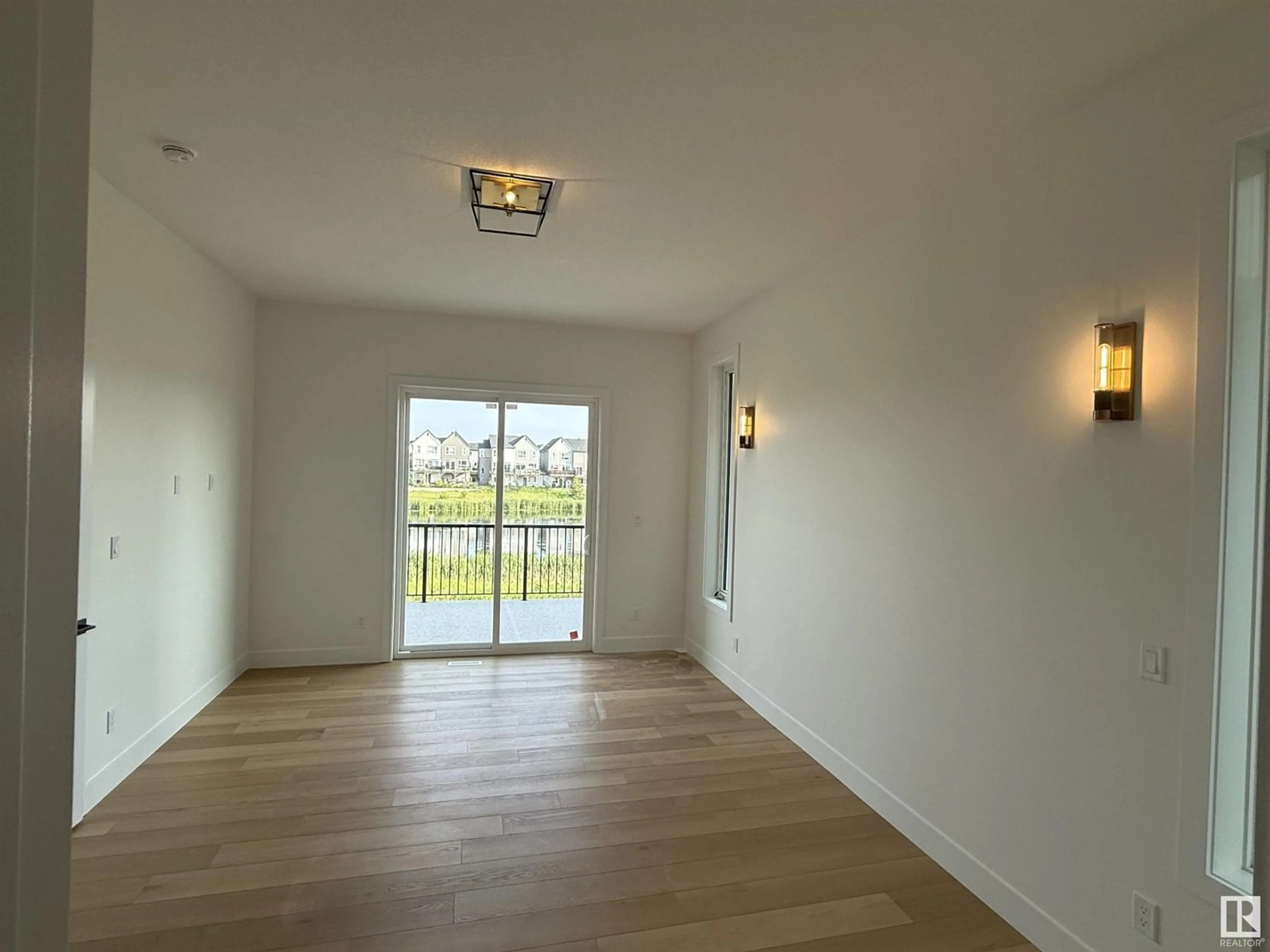 A pic of a room for 27 ROSEWOOD WY, St. Albert Alberta T8N7Y8