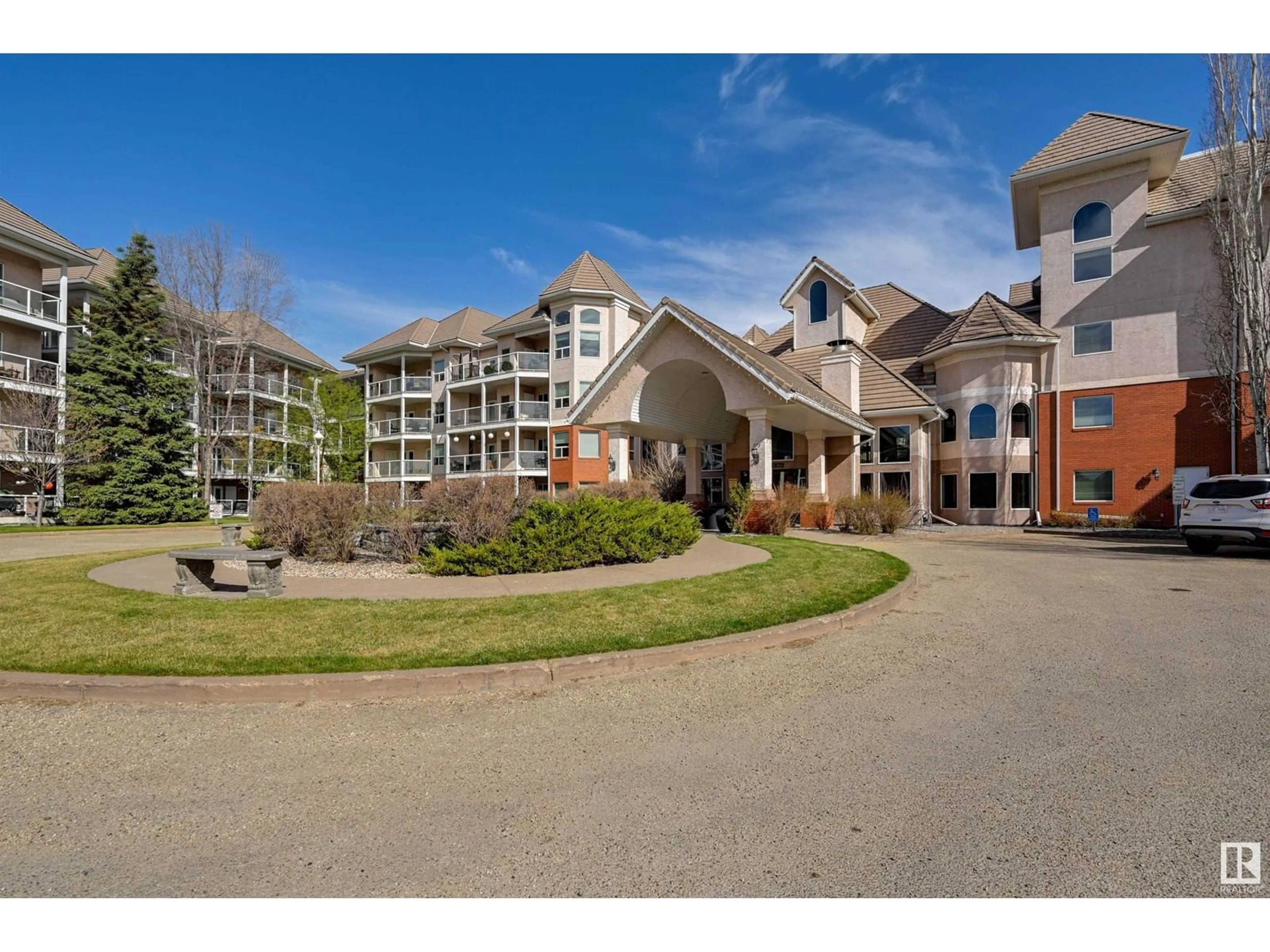 A pic from outside/outdoor area/front of a property/back of a property/a pic from drone, unknown for 416 - 9008 99 AV, Edmonton Alberta T5H4M6