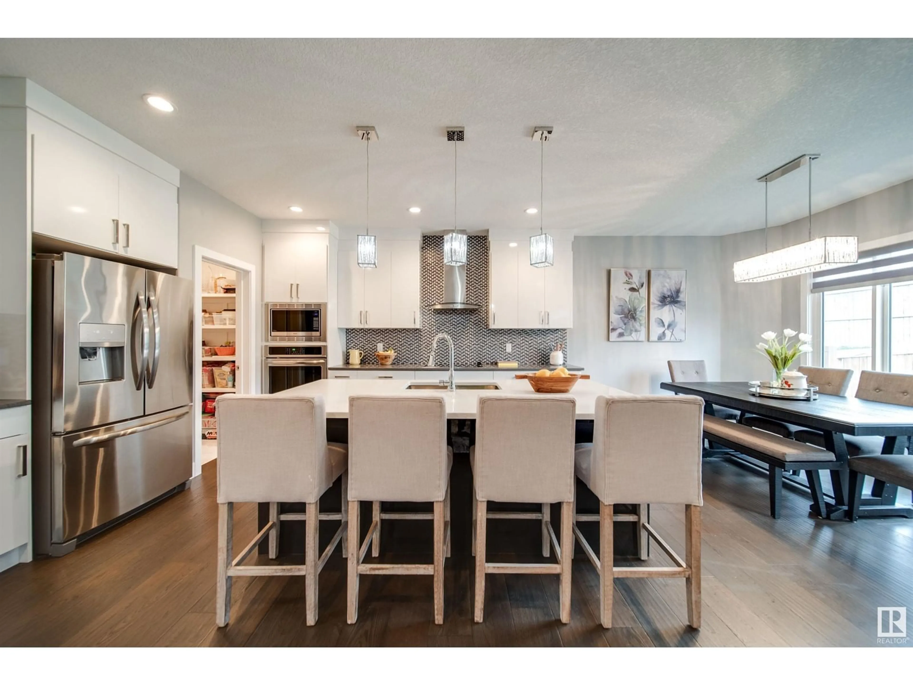 Open concept kitchen, unknown for 1216 152 AV, Edmonton Alberta T5Y0Z5