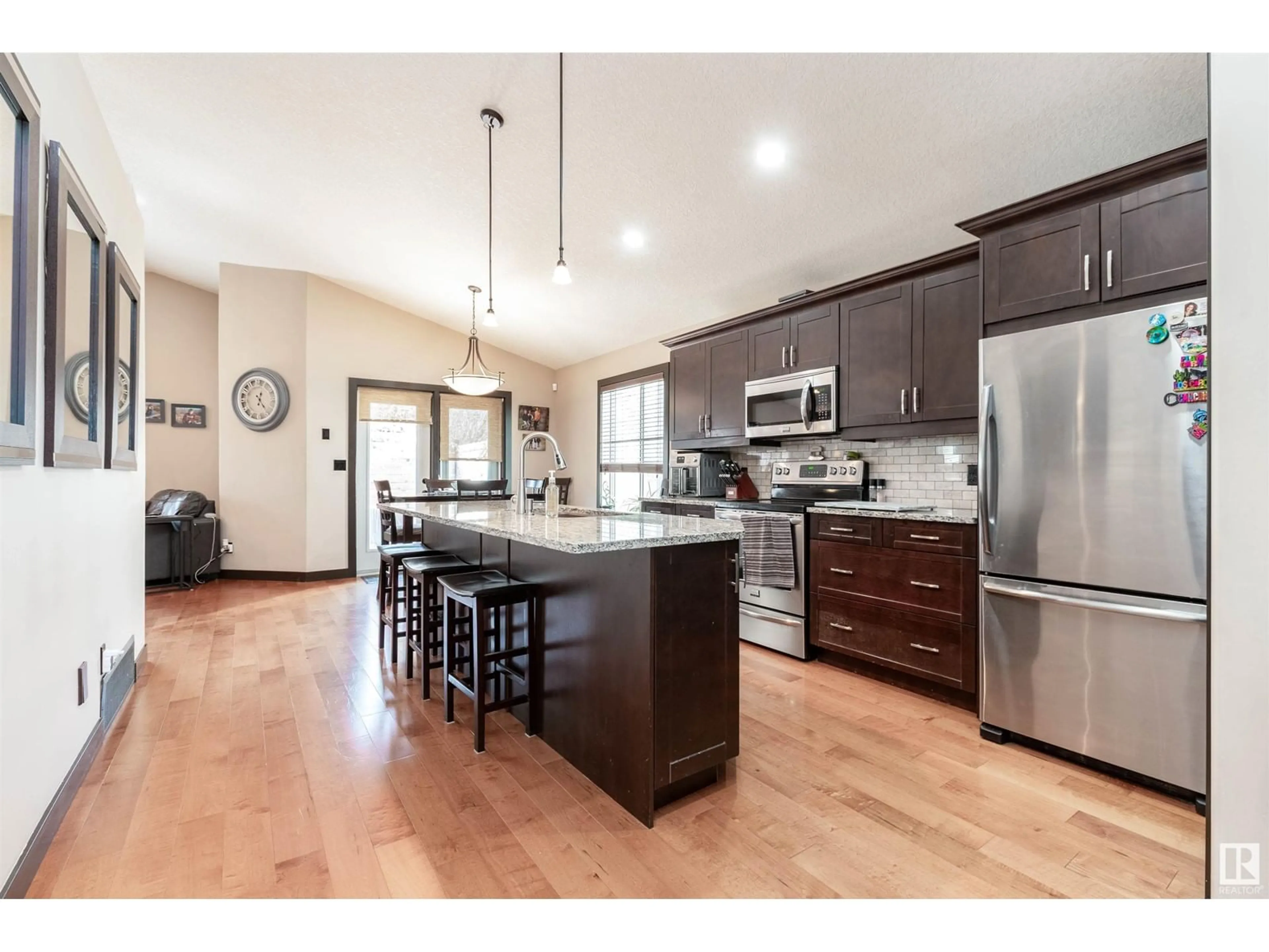 Open concept kitchen, unknown for 531 SUNCREST LN, Sherwood Park Alberta T8H0E9