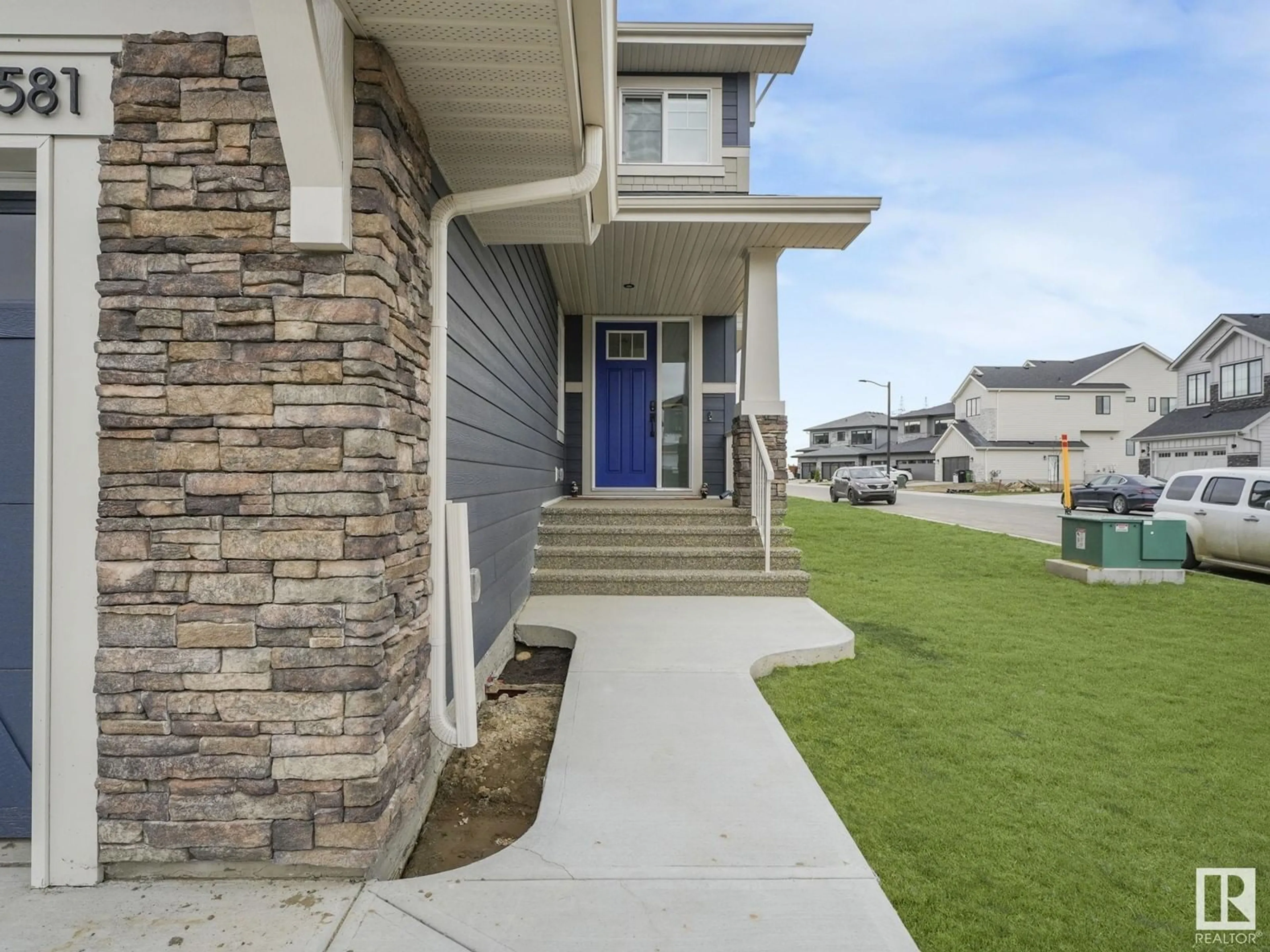 Unknown for 1581 HOWES PL, Edmonton Alberta T6W5C1