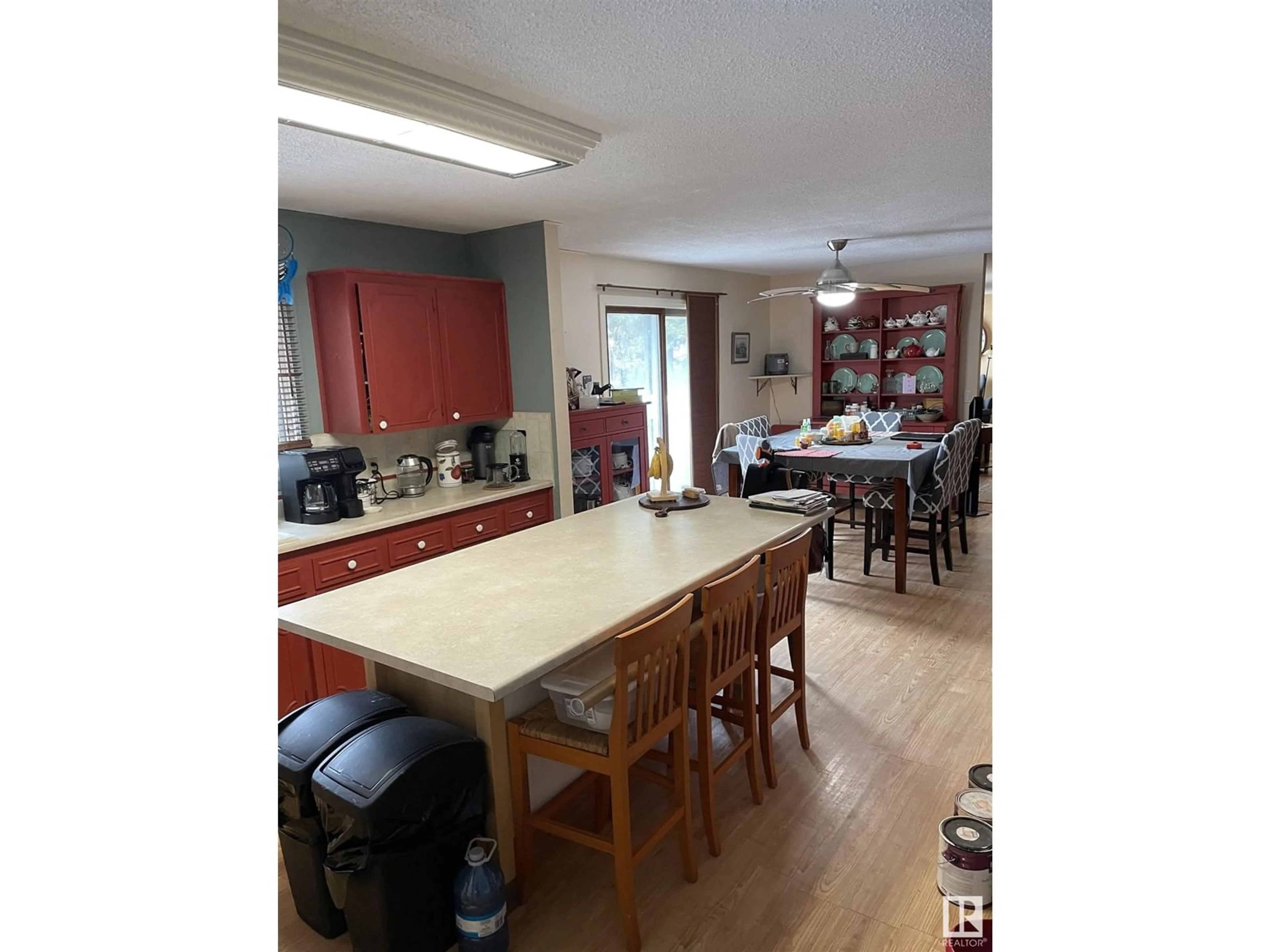 Open concept kitchen, unknown for 2104B PARKLAND DR, Rural Parkland County Alberta T7Y2L1