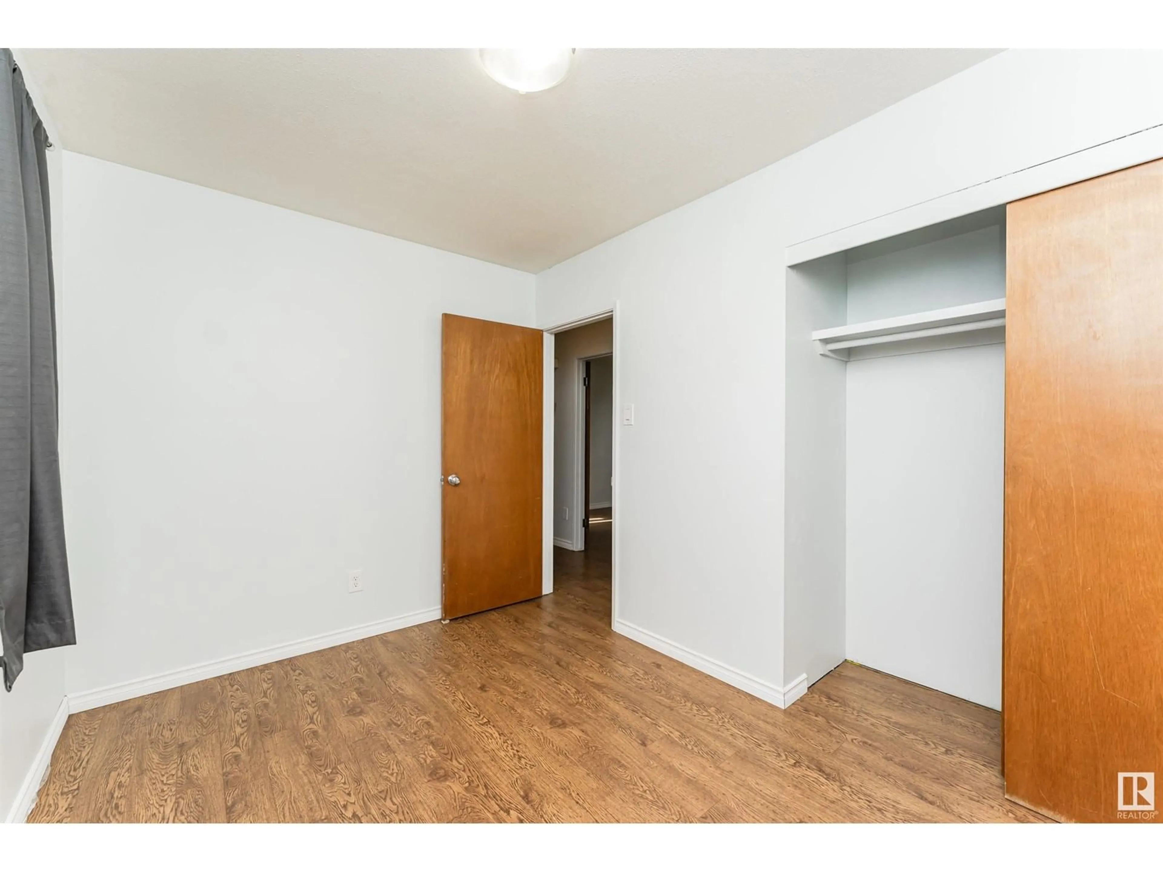 A pic of a room for 13520 113A ST, Edmonton Alberta T5E5C4