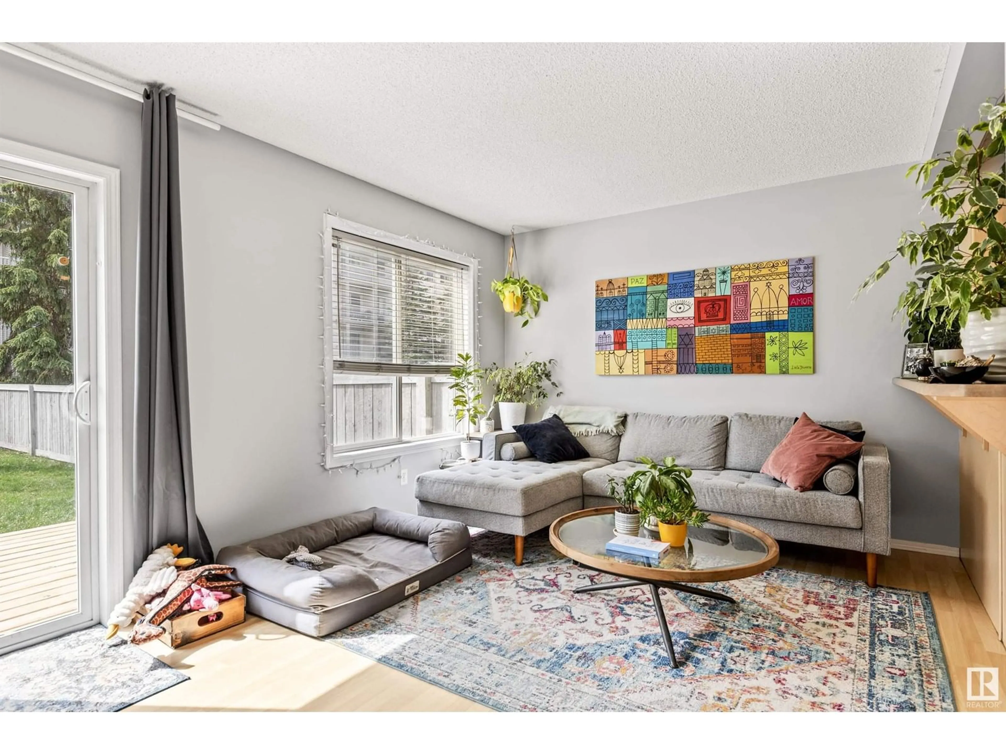 Living room with furniture, unknown for 13856 37 ST, Edmonton Alberta T5Y3G4