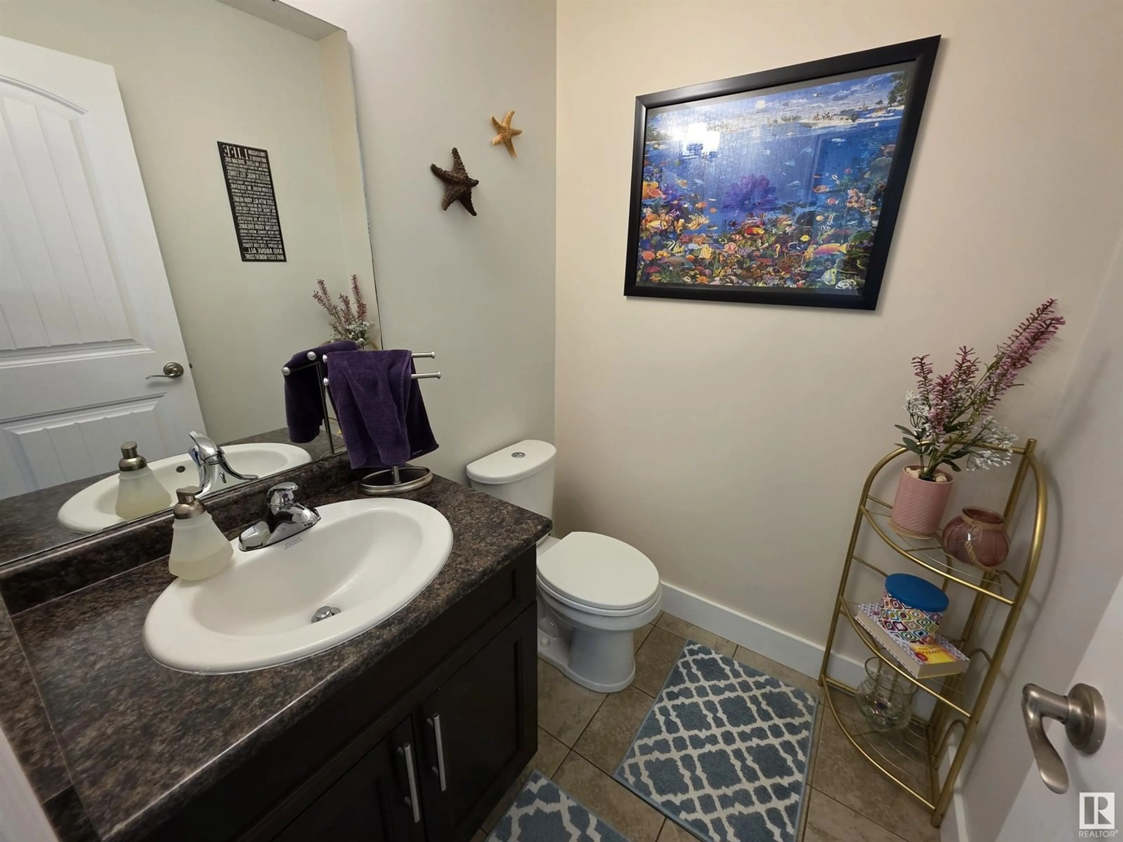 Standard bathroom, ceramic/tile floor for 4019 41B AV, Drayton Valley Alberta T7A0B5