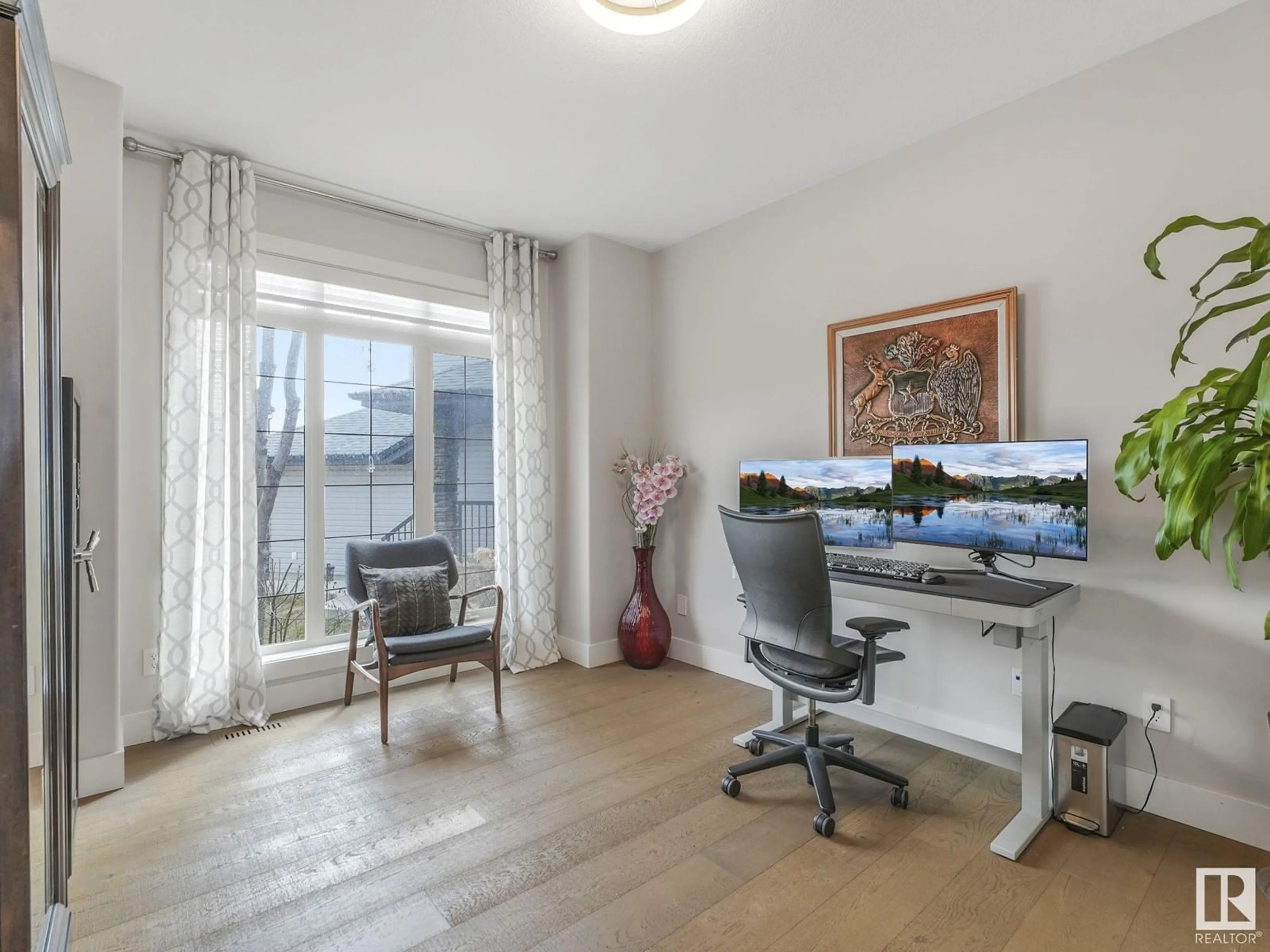A pic of a room for 1527 PALMER CL, Edmonton Alberta T5T6W3