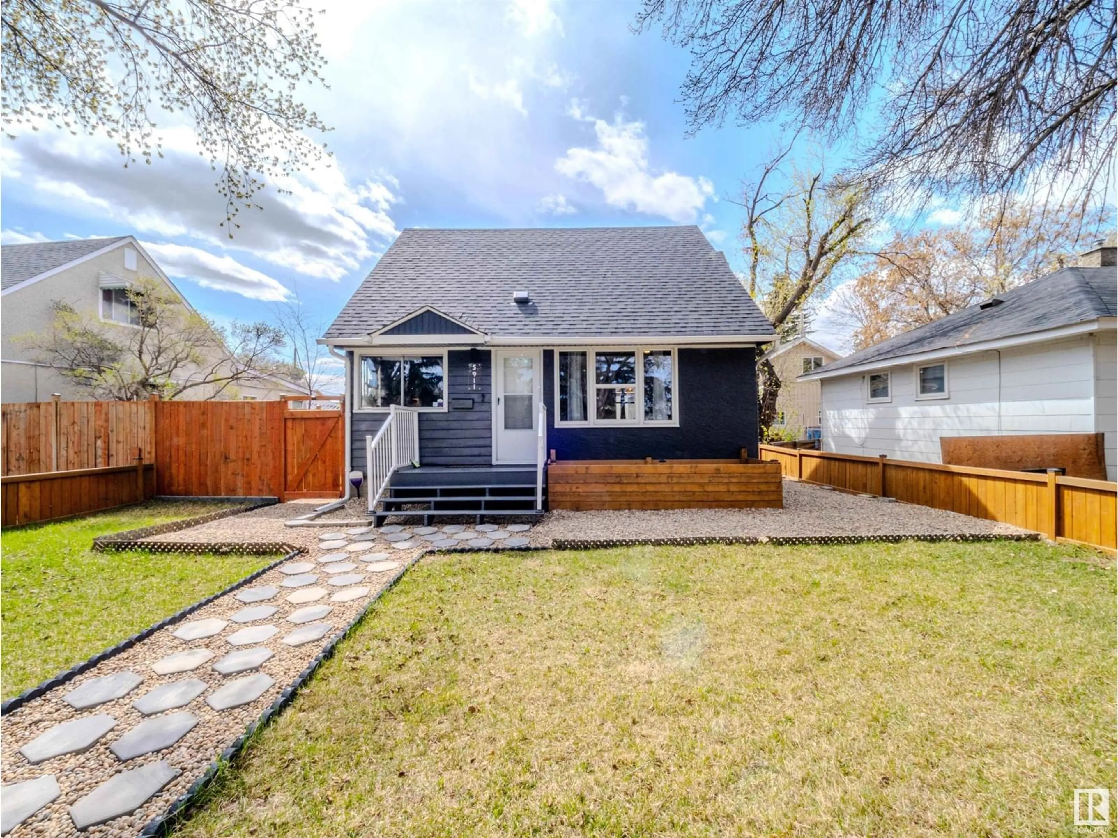 Unknown for 5911 119 AV, Edmonton Alberta T5W1J5