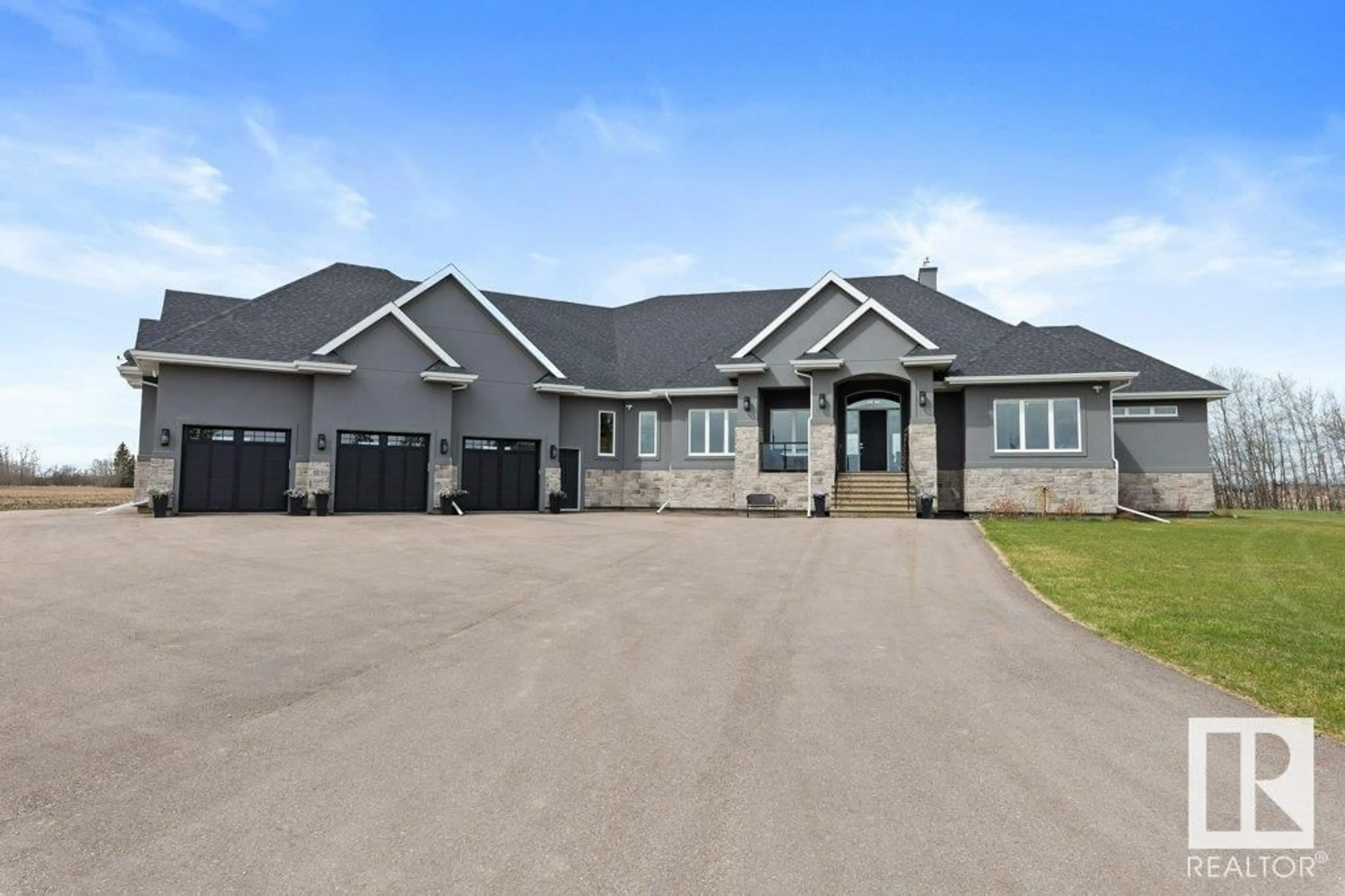 Unknown for 55004 RGE ROAD 271, Rural Sturgeon County Alberta T8R1W4