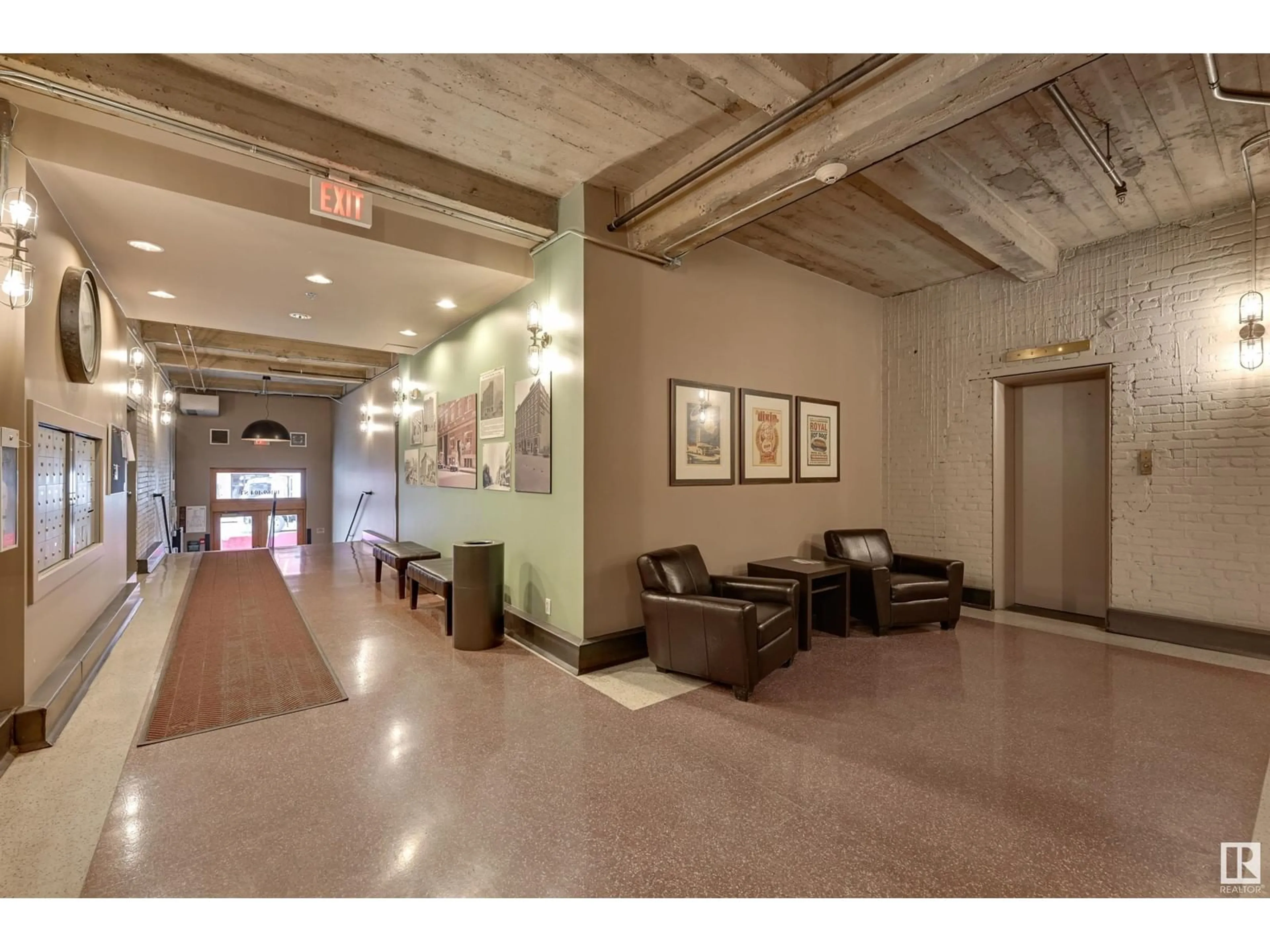 Lobby for #504 - 10169 104 ST, Edmonton Alberta T5J1A5