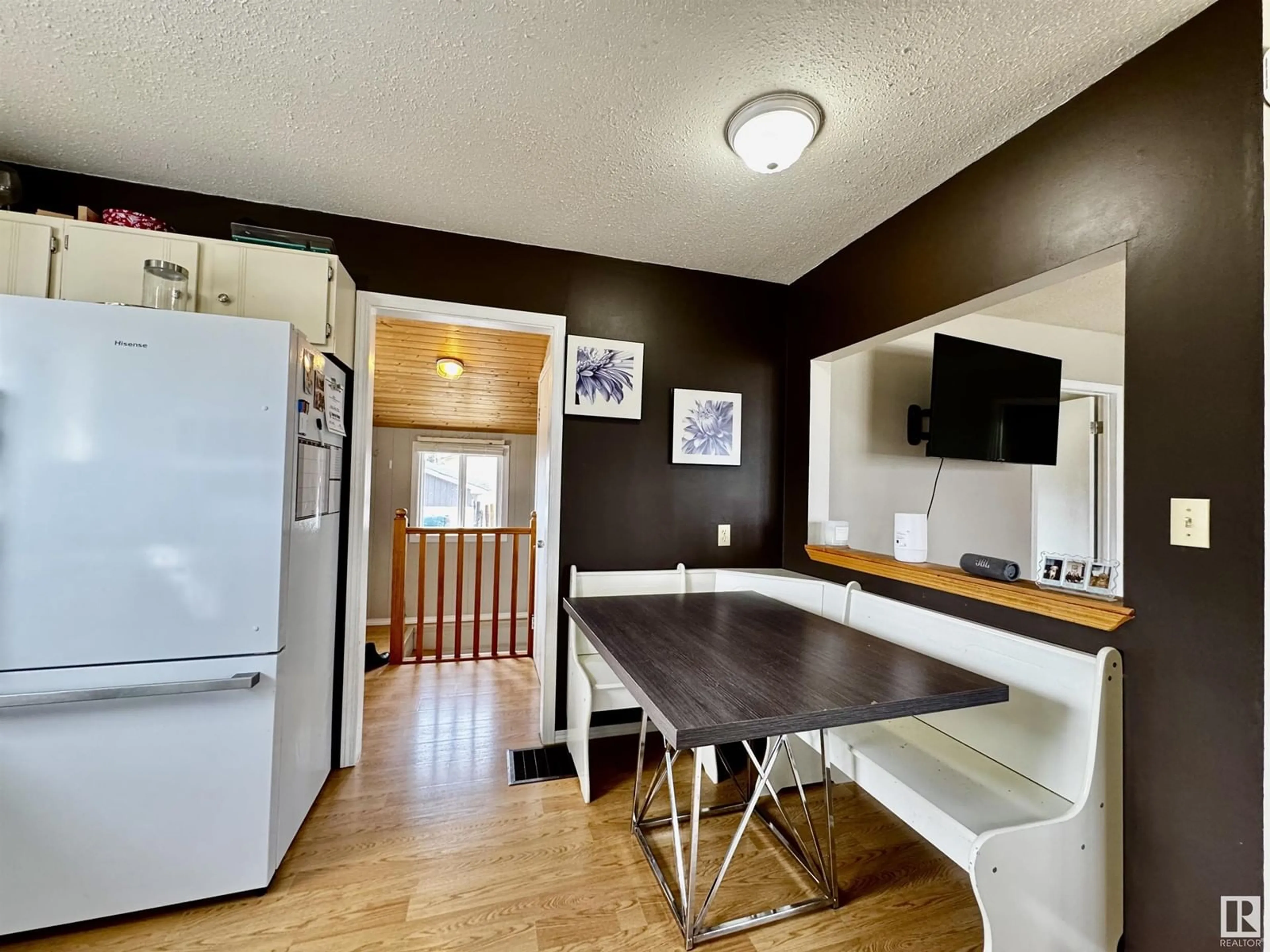 A pic of a room for 4721 49 AV, Drayton Valley Alberta T7A1H8