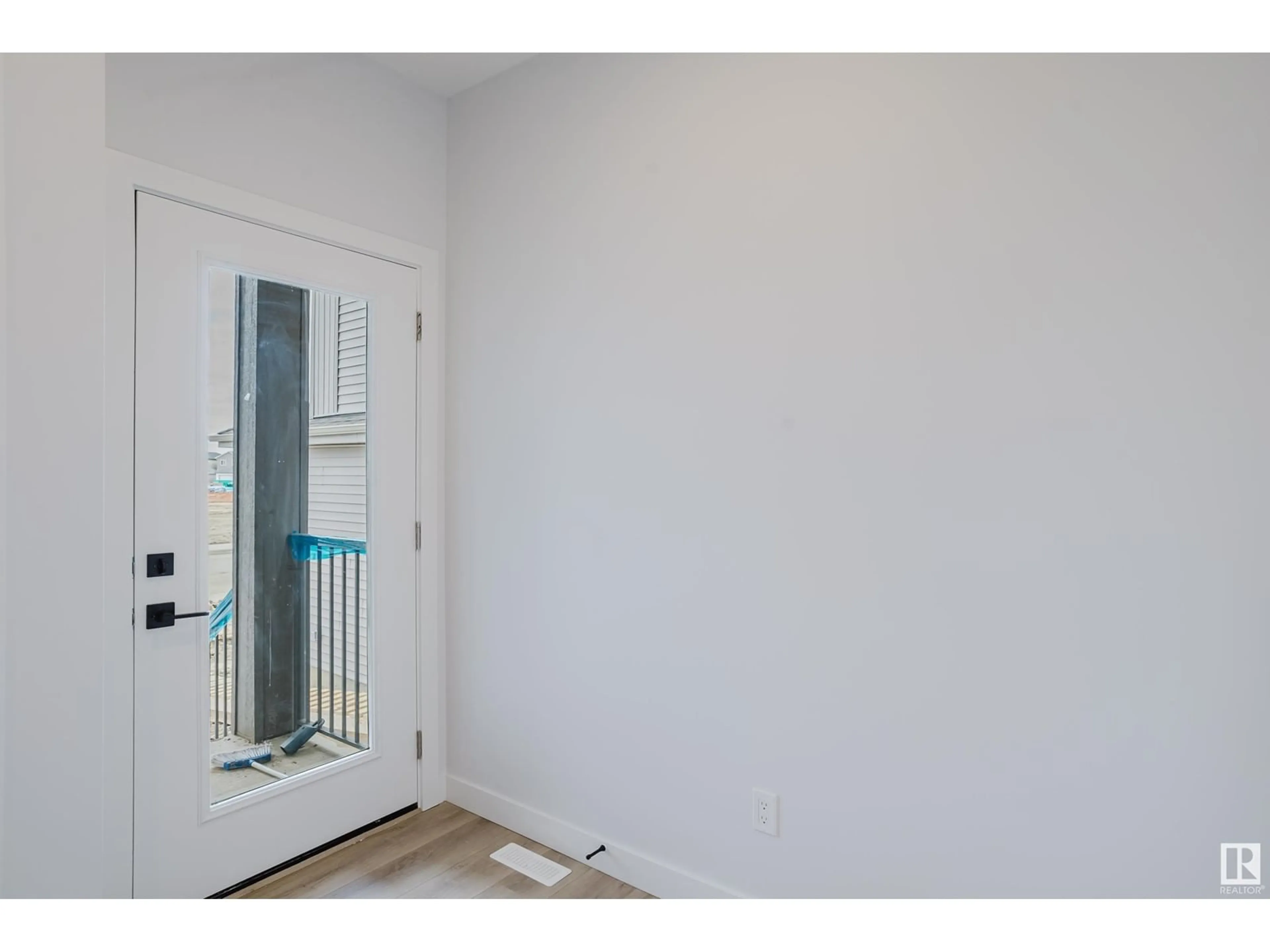 Indoor entryway for 276 MUNN WY, Leduc Alberta T9E0S9