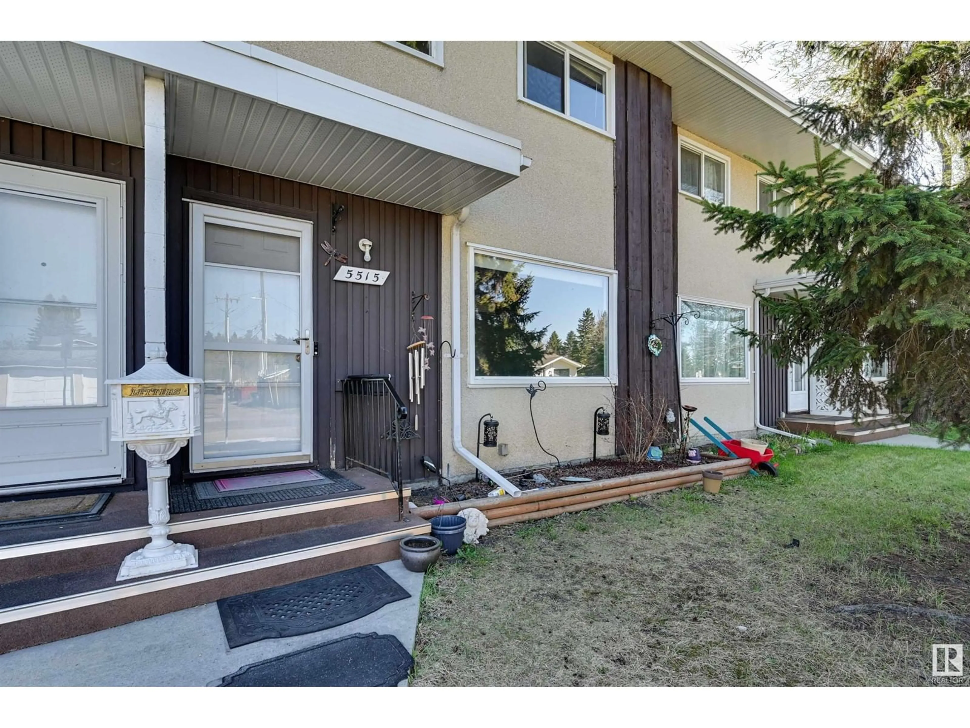 Unknown for 5515 105 ST NW, Edmonton Alberta T6H4P9