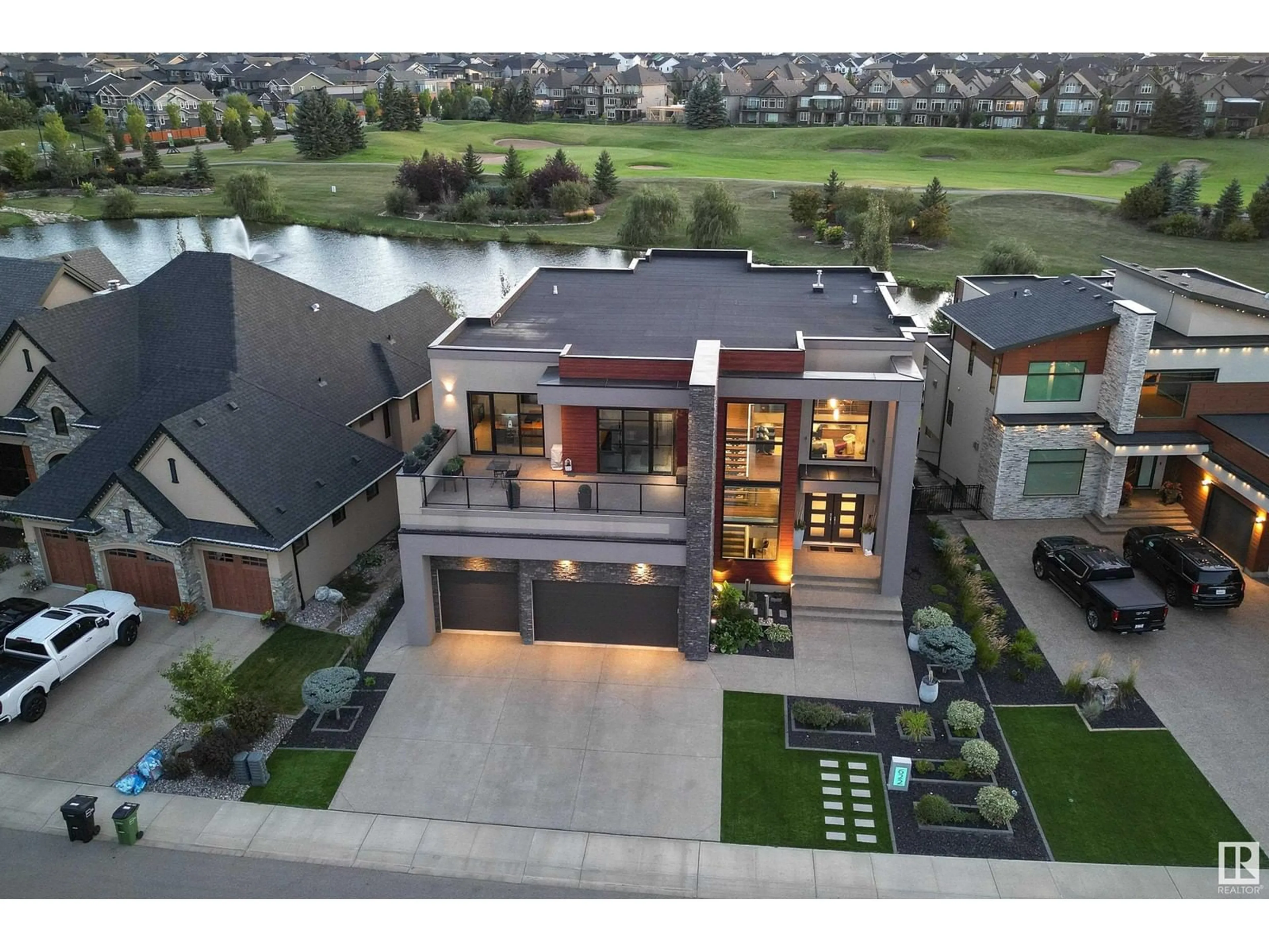Unknown for 622 HOWATT DR, Edmonton Alberta T6W2T6