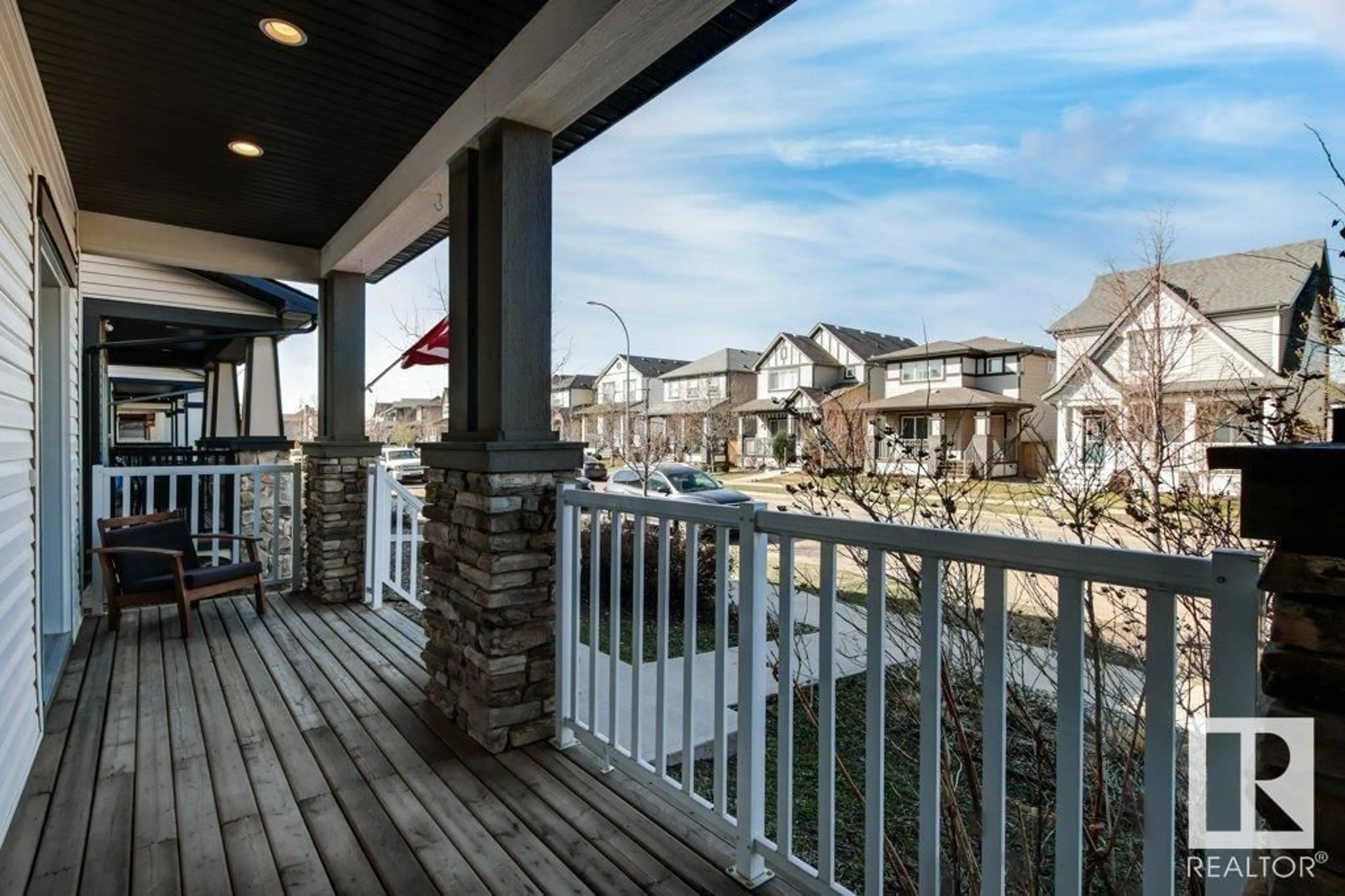 Patio, unknown for 711 SECORD BV, Edmonton Alberta T5T7A8