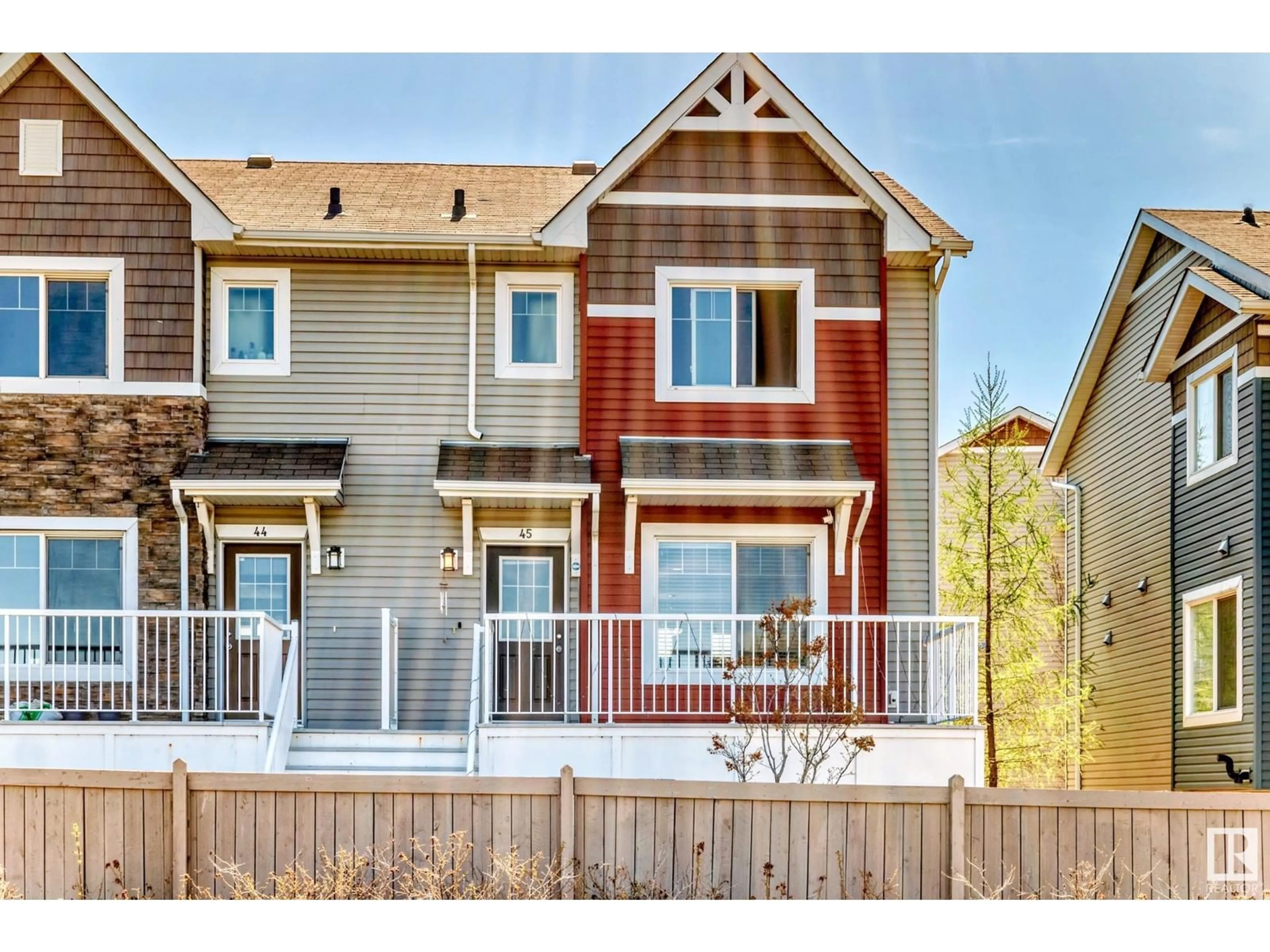 Home with vinyl exterior material, street for #45 - 655 TAMARACK RD, Edmonton Alberta T6T0N4