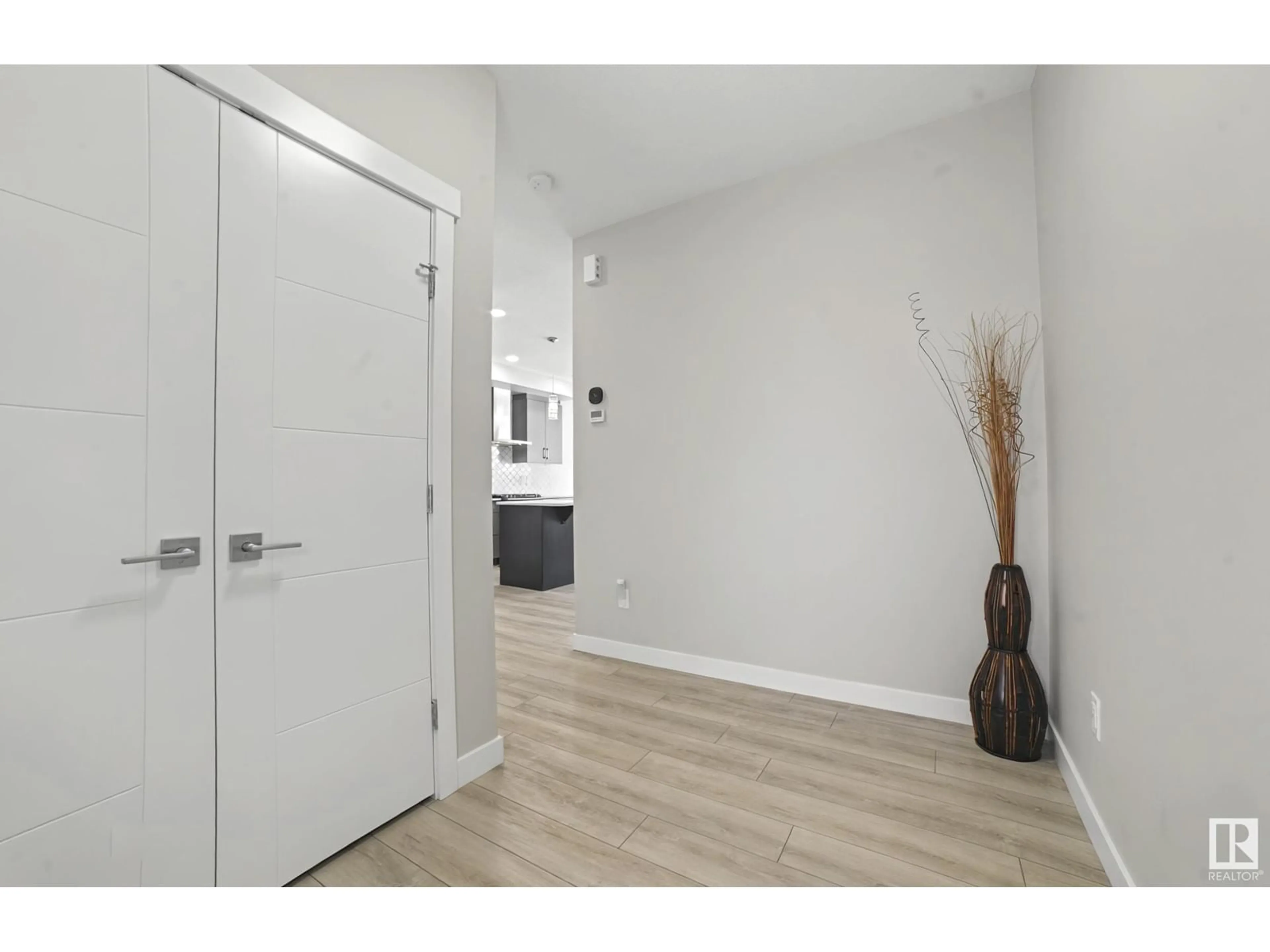 Unknown for 3530 CHECKNITA POINT, Edmonton Alberta T6W4W6