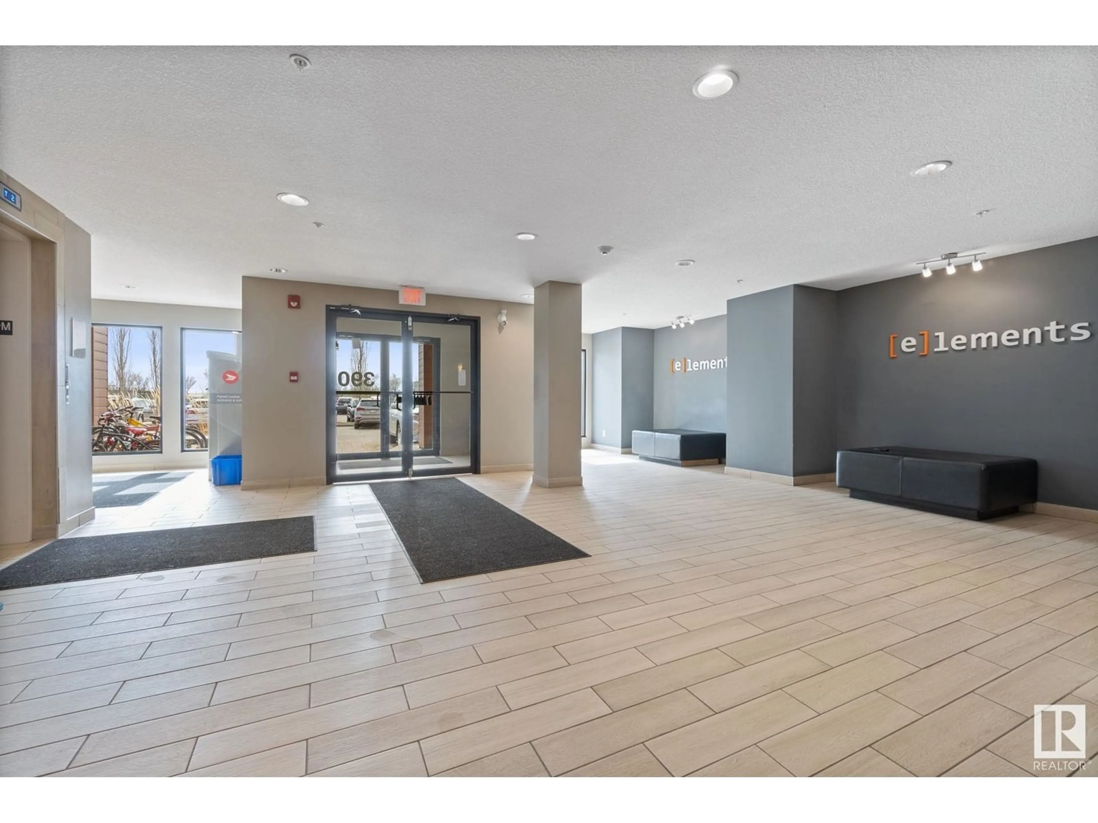 Indoor foyer for 390 - 428 WINDERMERE RD, Edmonton Alberta T6W0R1