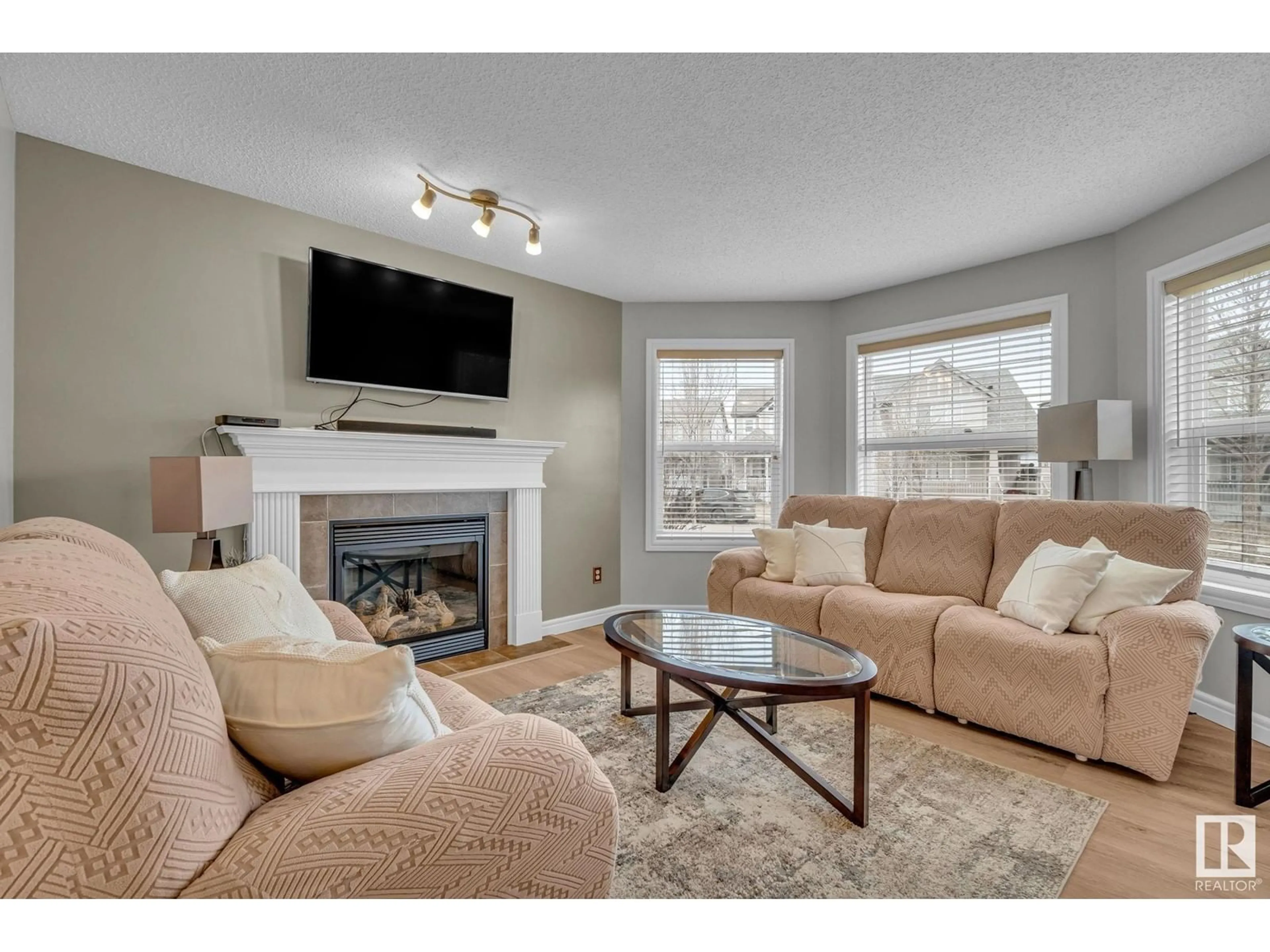 Living room with furniture, unknown for 1947 119 ST, Edmonton Alberta T6W0E3