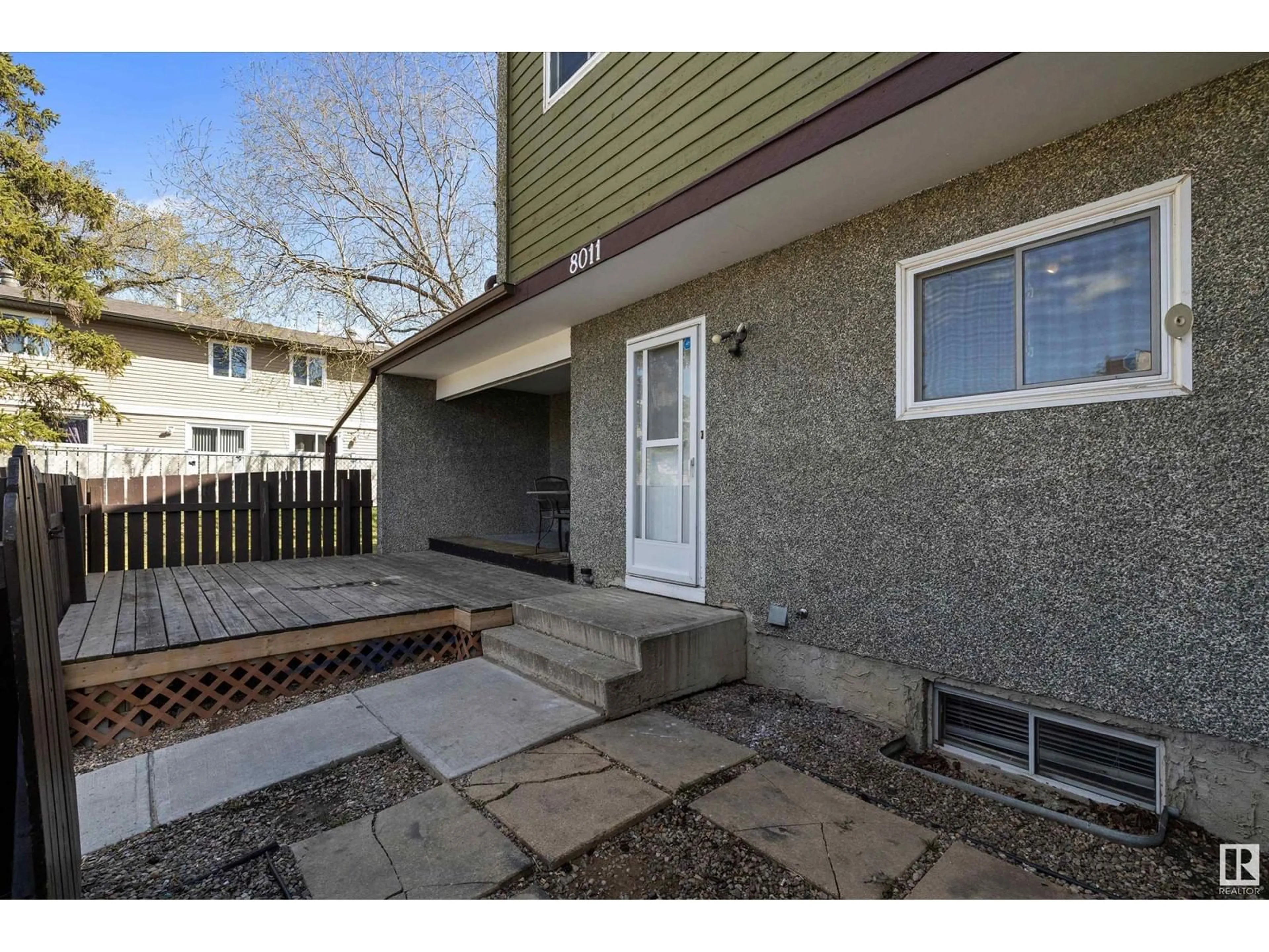 Patio, street for 8011 27 AV, Edmonton Alberta T6K3C9