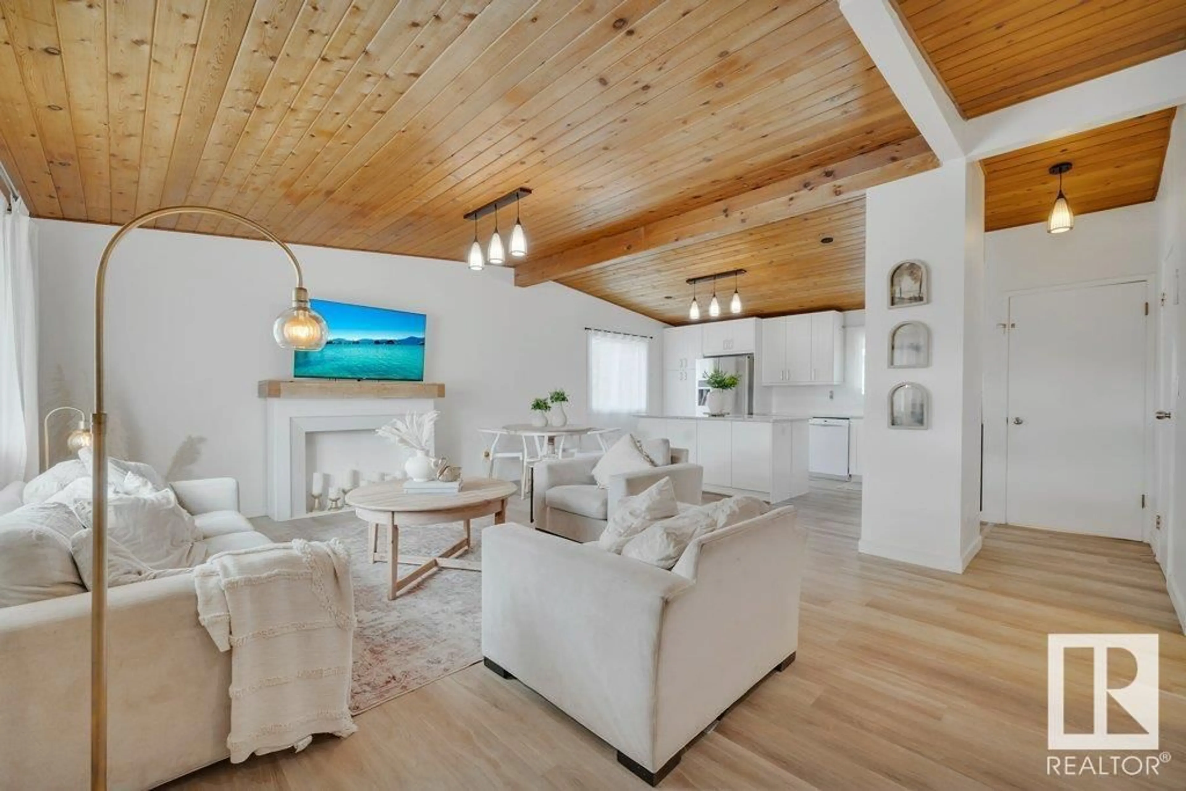 Living room with furniture, wood/laminate floor for 20 APPLEWOOD RD, Sherwood Park Alberta T8A0L3