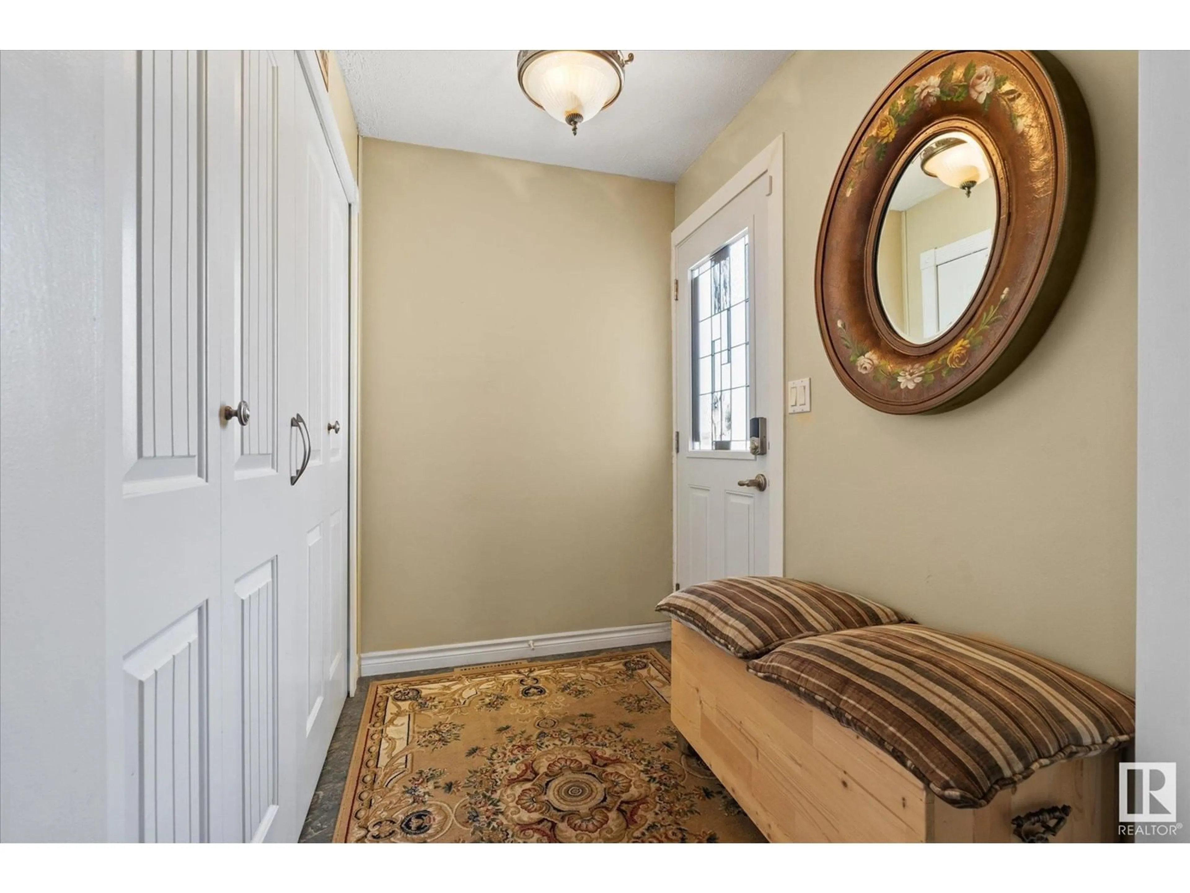 Indoor entryway for 215 JESPERSEN AV, Spruce Grove Alberta T7X2J1