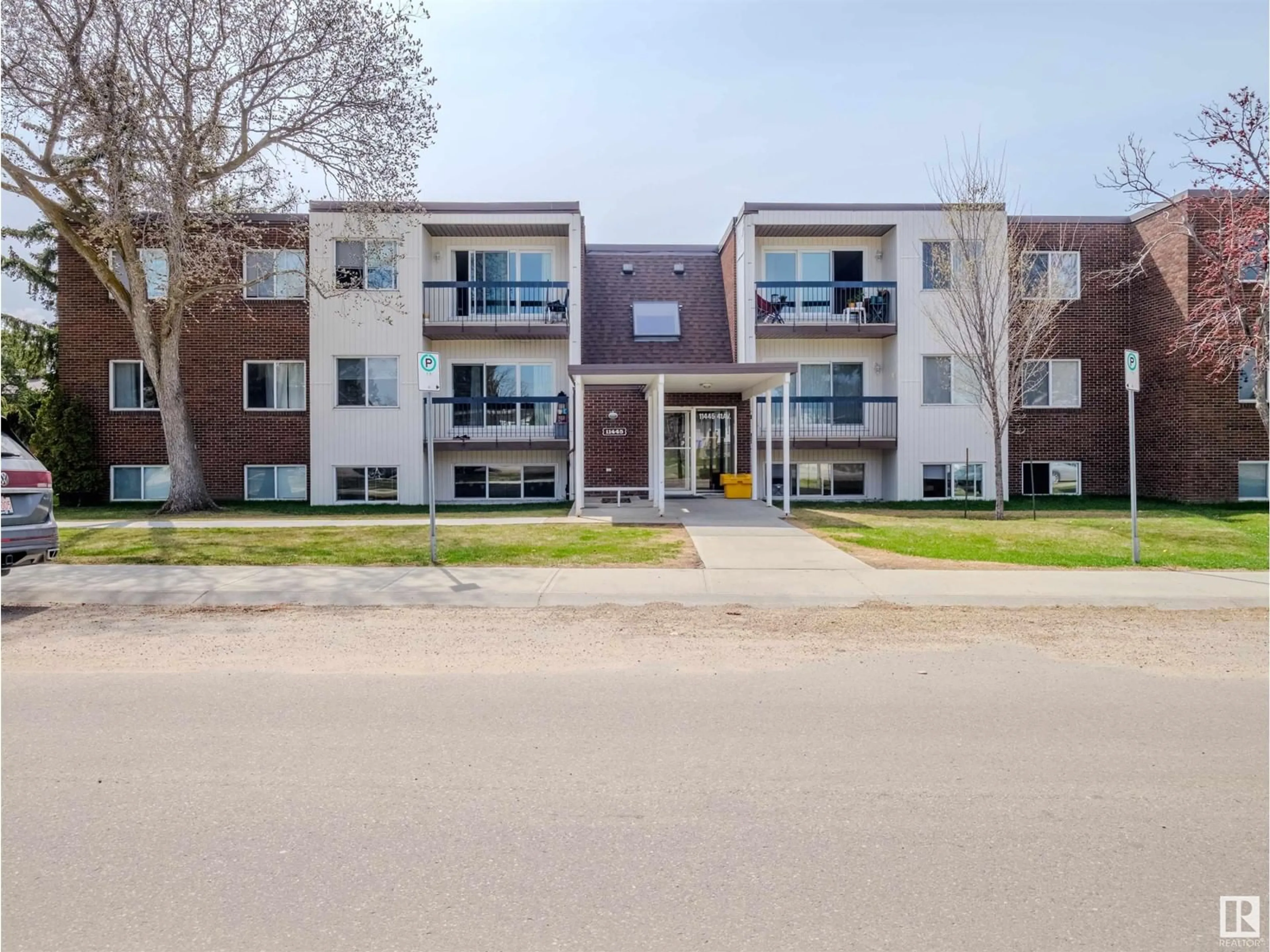 Unknown for 308 - 11445 41 AV, Edmonton Alberta T6J0R5