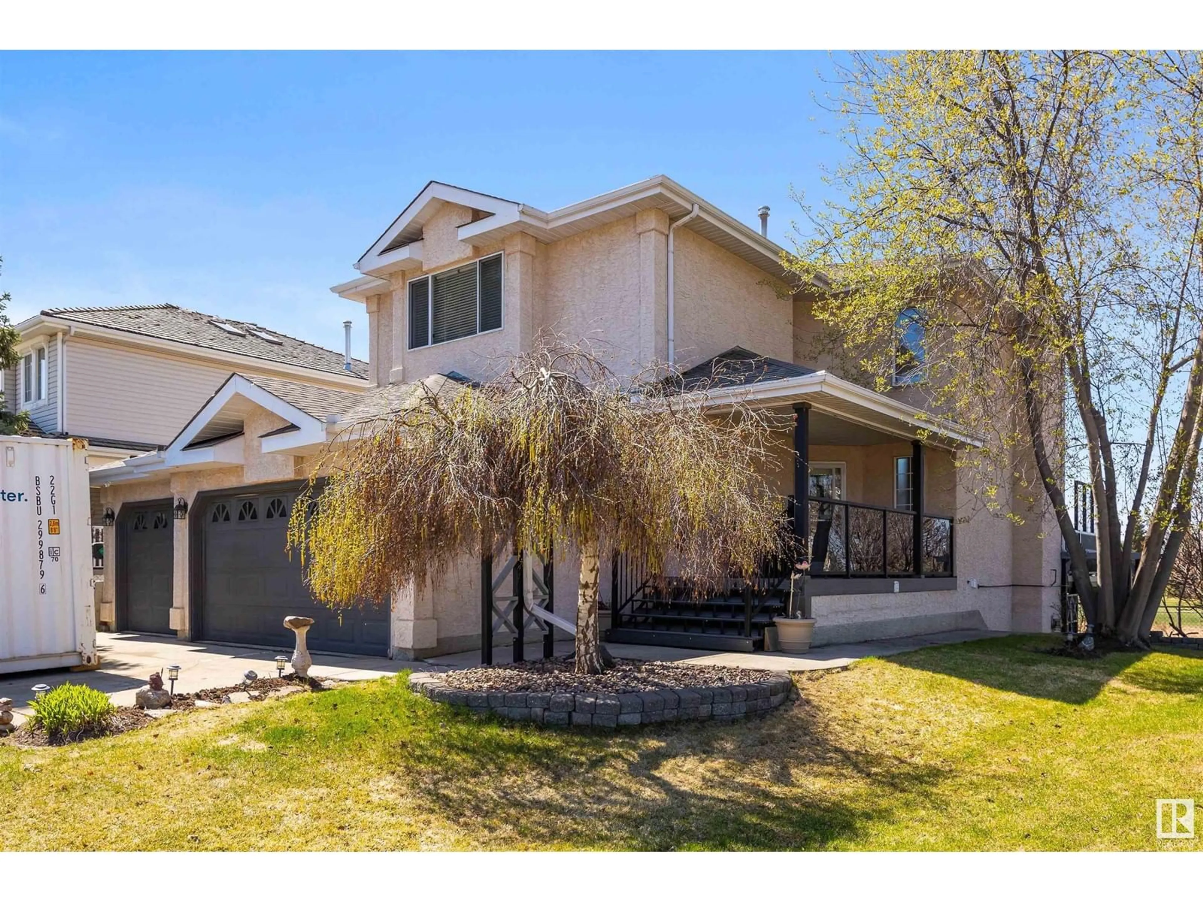 Home with vinyl exterior material, street for 9 AUGUSTA FAIRWAY, Stony Plain Alberta T7Z1M3
