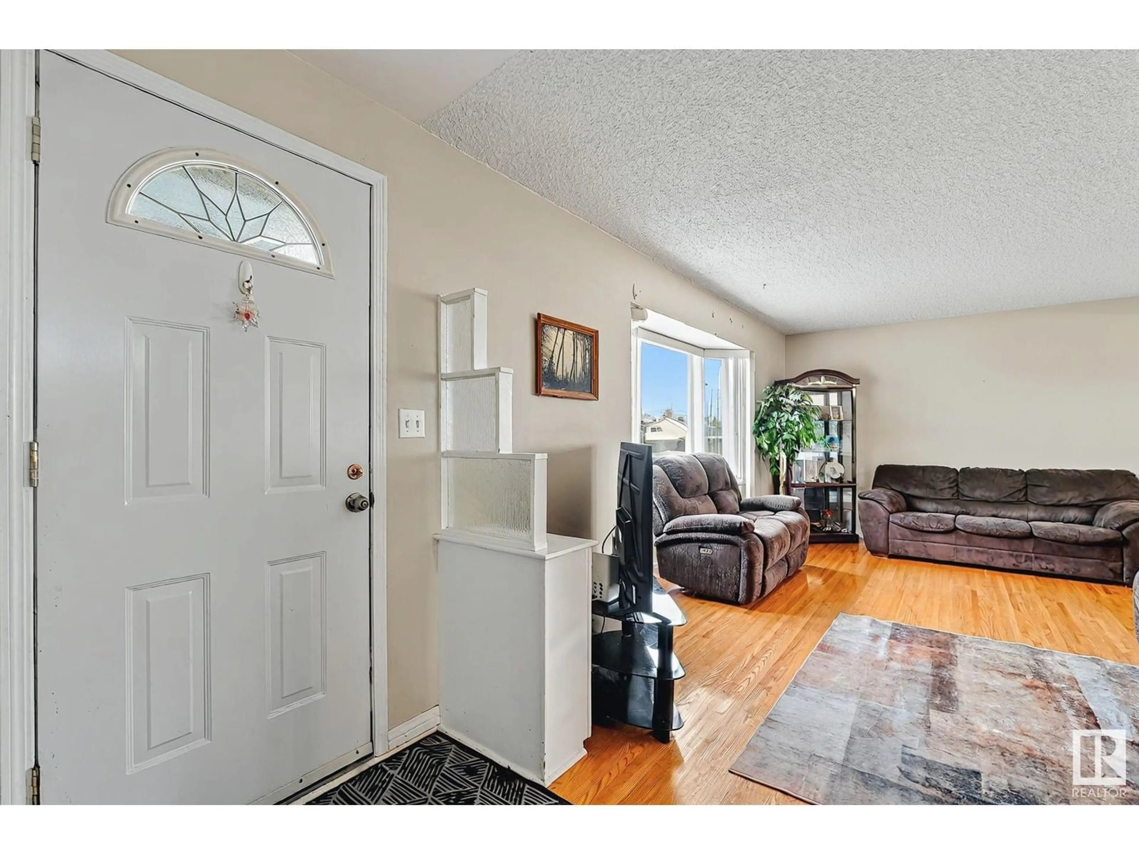 Unknown for 10507 134A AV, Edmonton Alberta T5E1M1