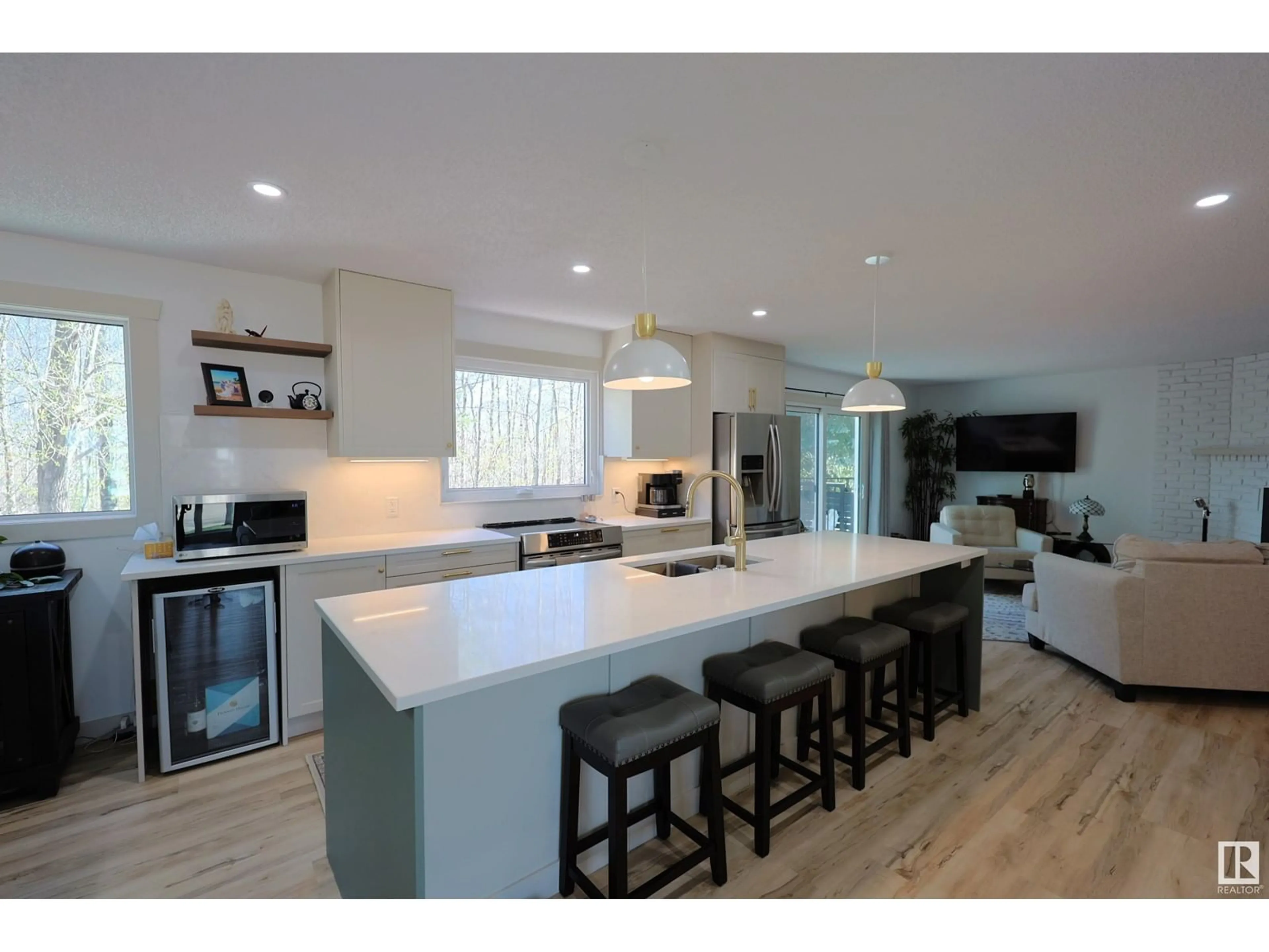 Open concept kitchen, unknown for 52 GOODRIDGE DR, St. Albert Alberta T8N2B2