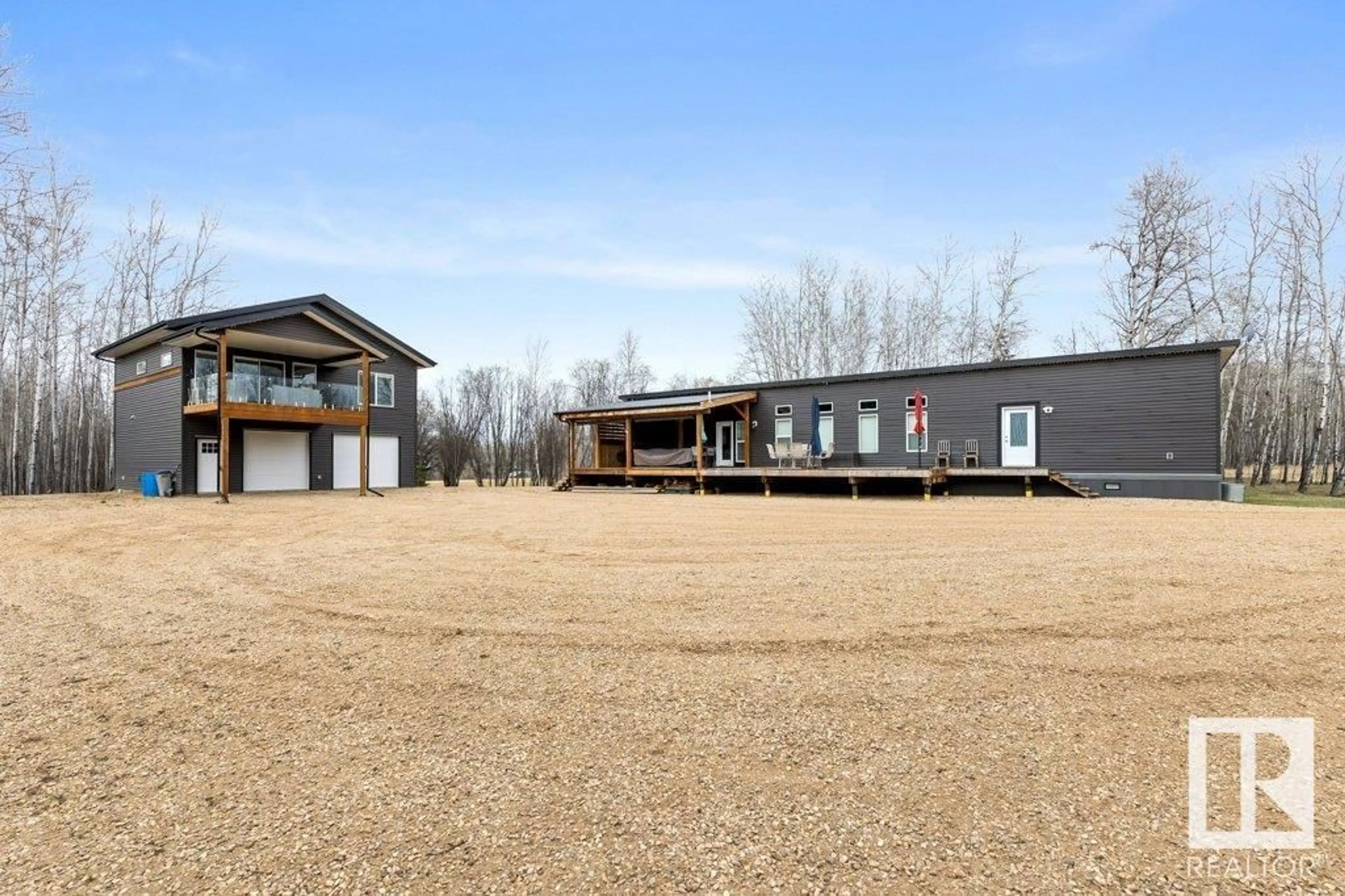 A pic from outside/outdoor area/front of a property/back of a property/a pic from drone, unknown for 264 ASPEN DR, Rural Athabasca County Alberta T9S1S3