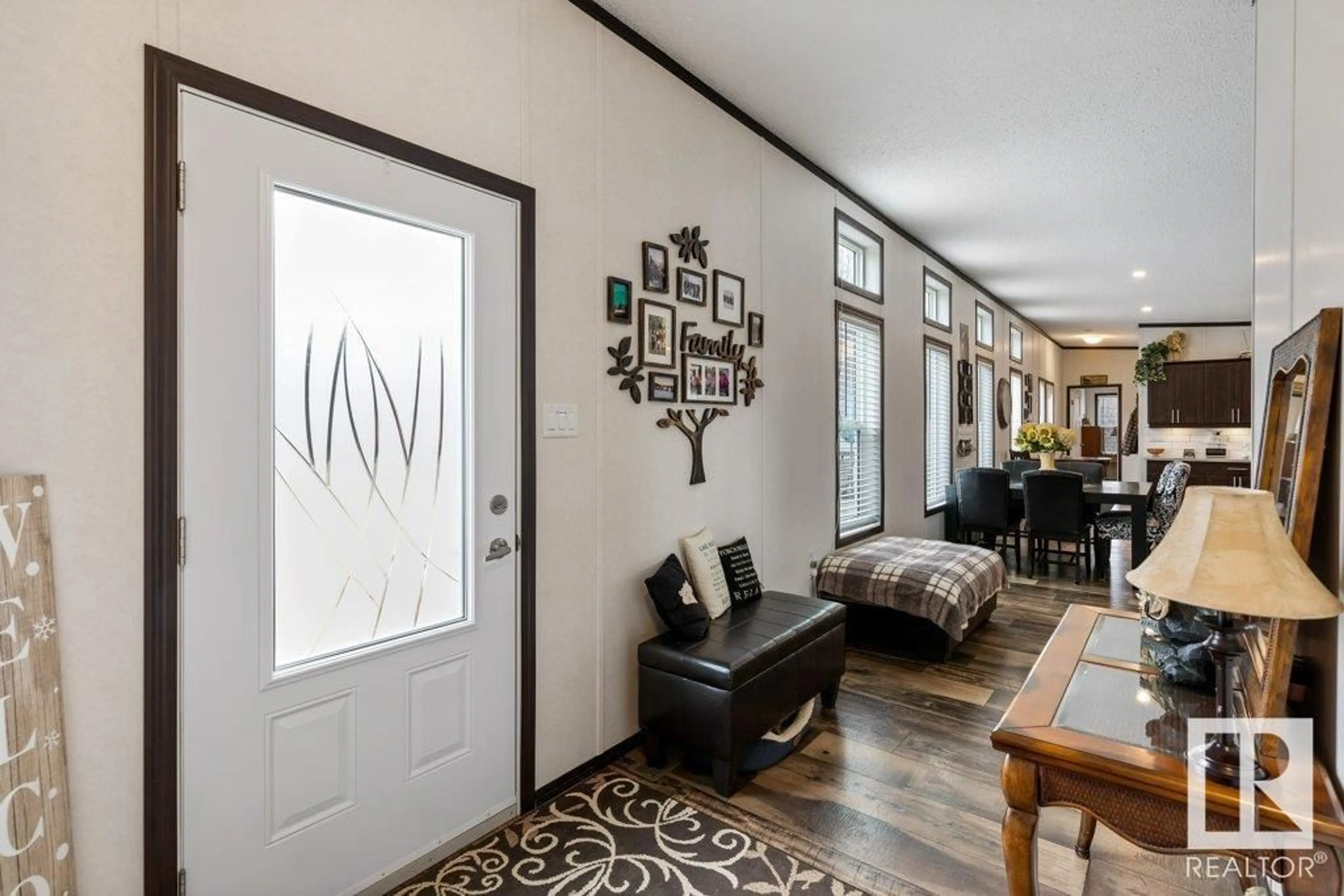 Indoor entryway for 264 ASPEN DR, Rural Athabasca County Alberta T9S1S3