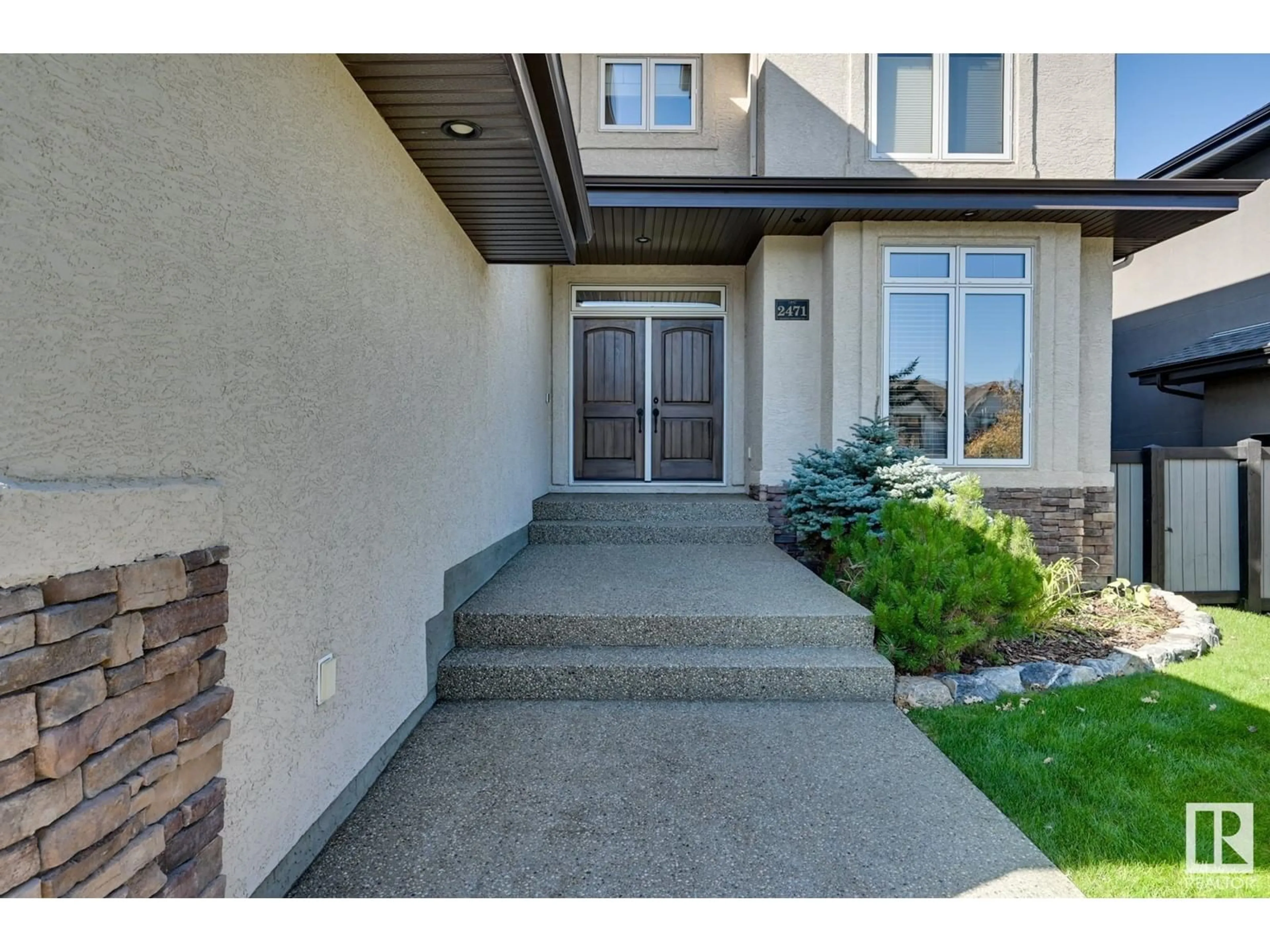 Indoor entryway for 2471 MARTELL CR, Edmonton Alberta T6R0M6