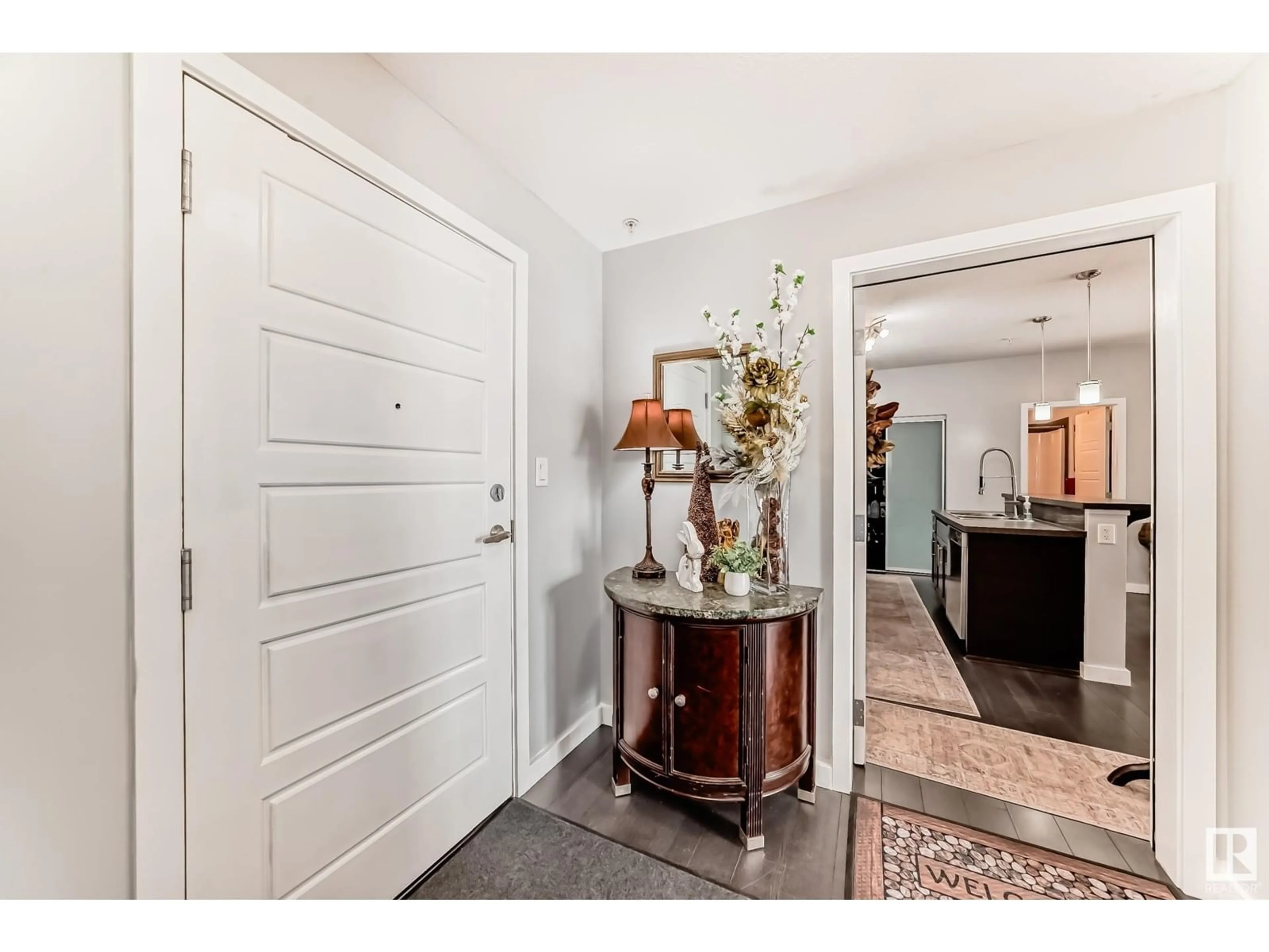 Indoor entryway for 308 - 437 AMBLESIDE LINK LI, Edmonton Alberta T6V0V3