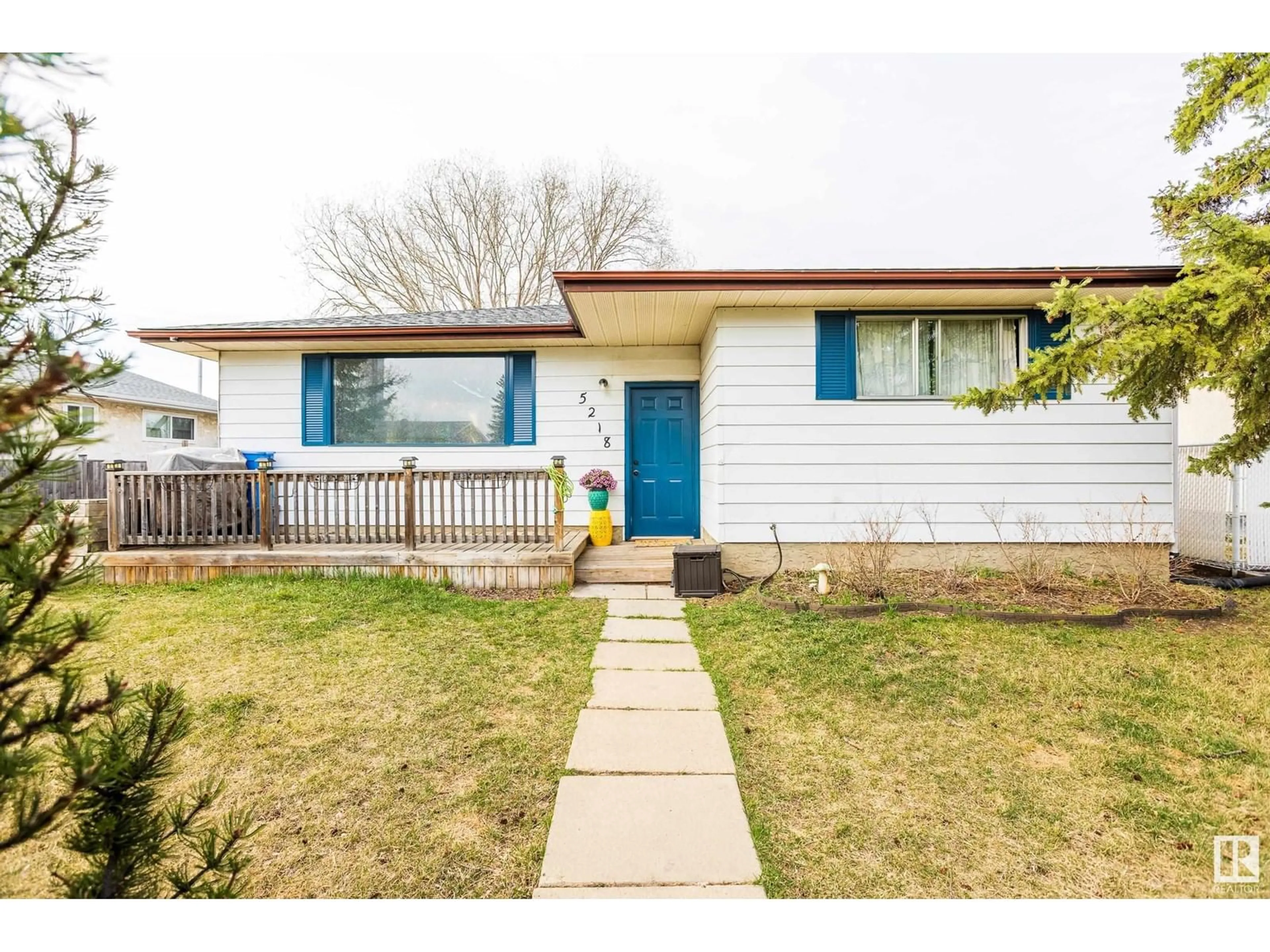 Home with vinyl exterior material, street for 5218 51A AV, Legal Alberta T0G1L0