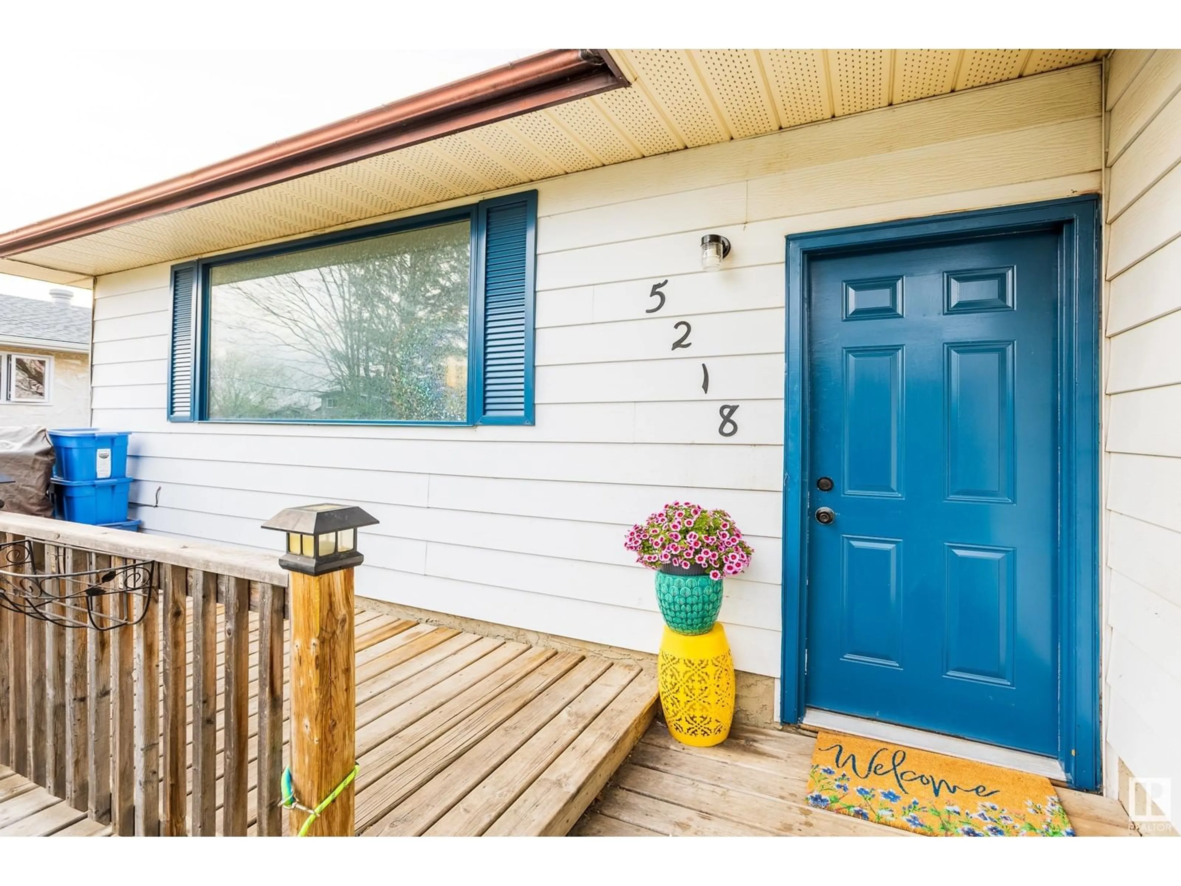 Indoor entryway for 5218 51A AV, Legal Alberta T0G1L0