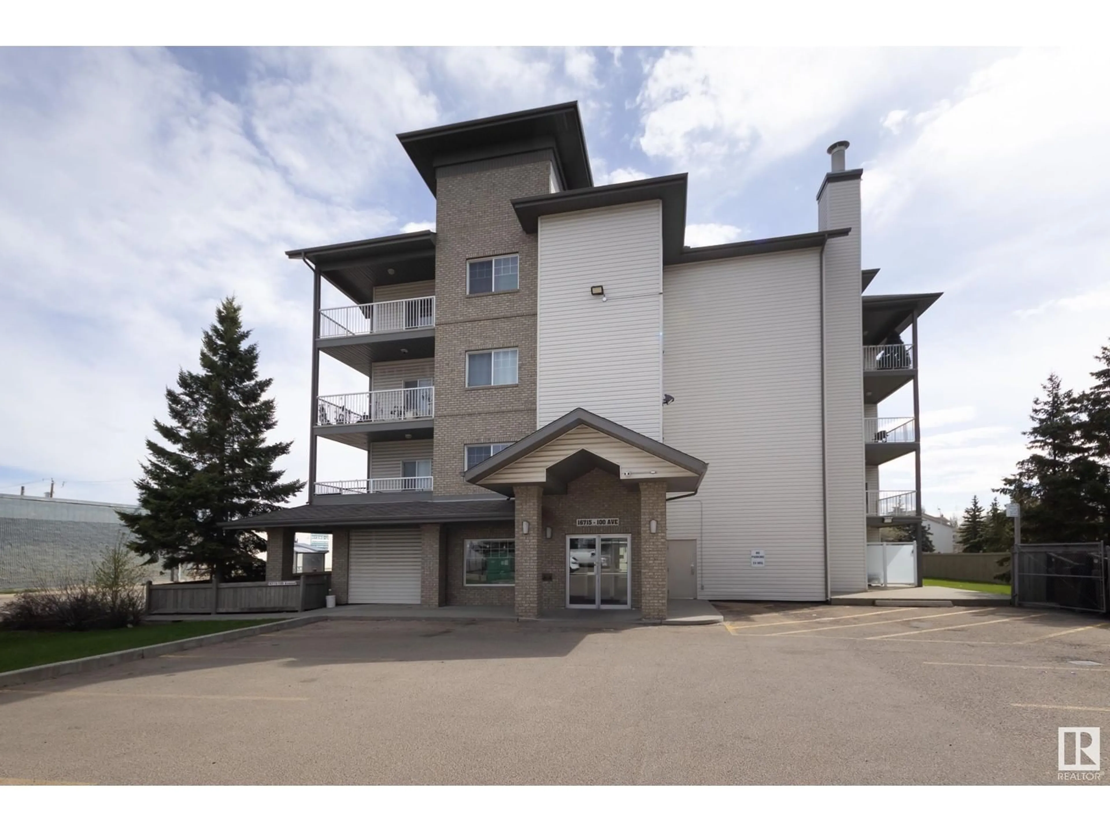 Unknown for #305 - 16715 100 AV, Edmonton Alberta T5P4Z5