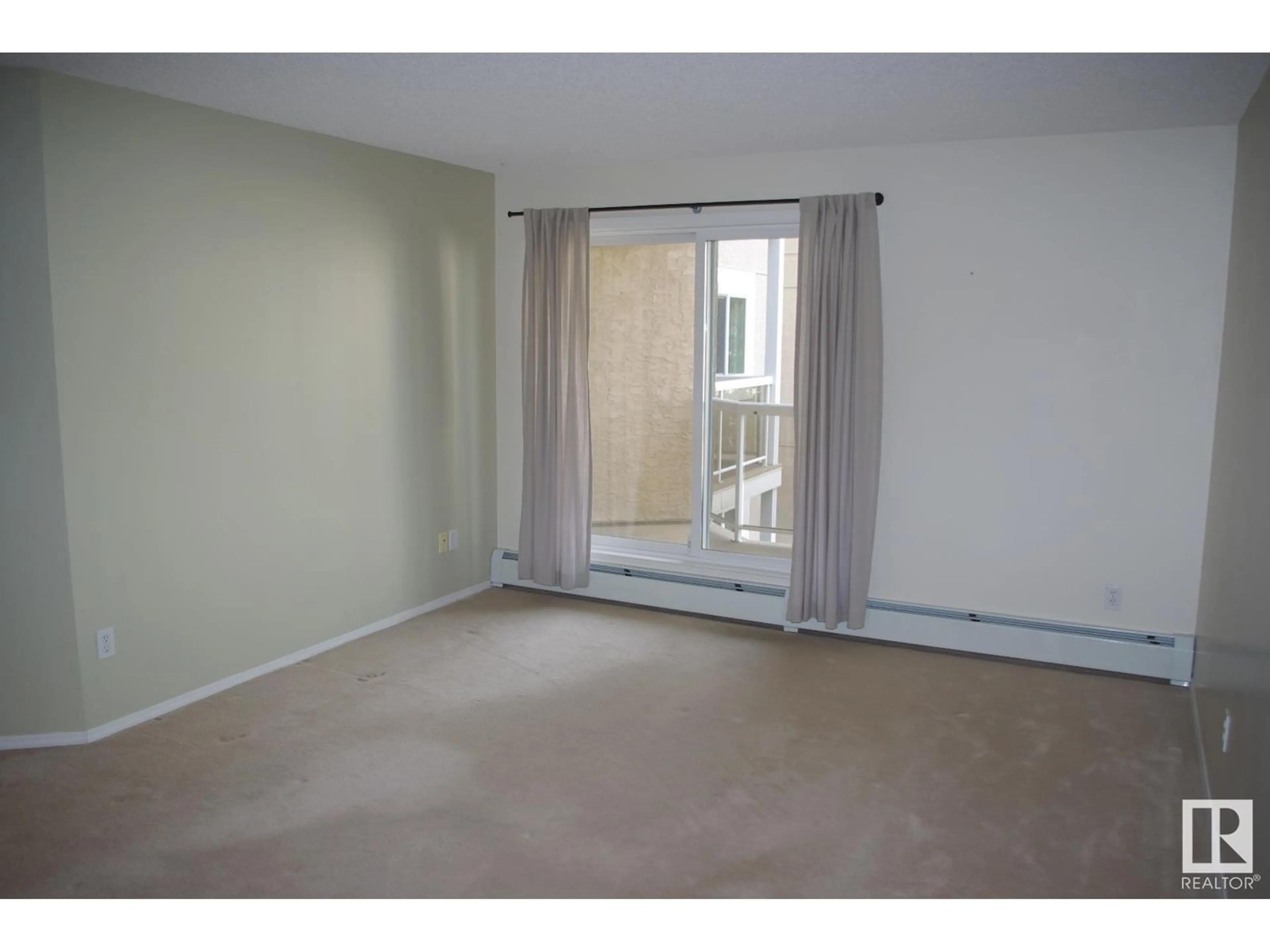 A pic of a room for #312 - 10511 42 AV, Edmonton Alberta T6J7G8