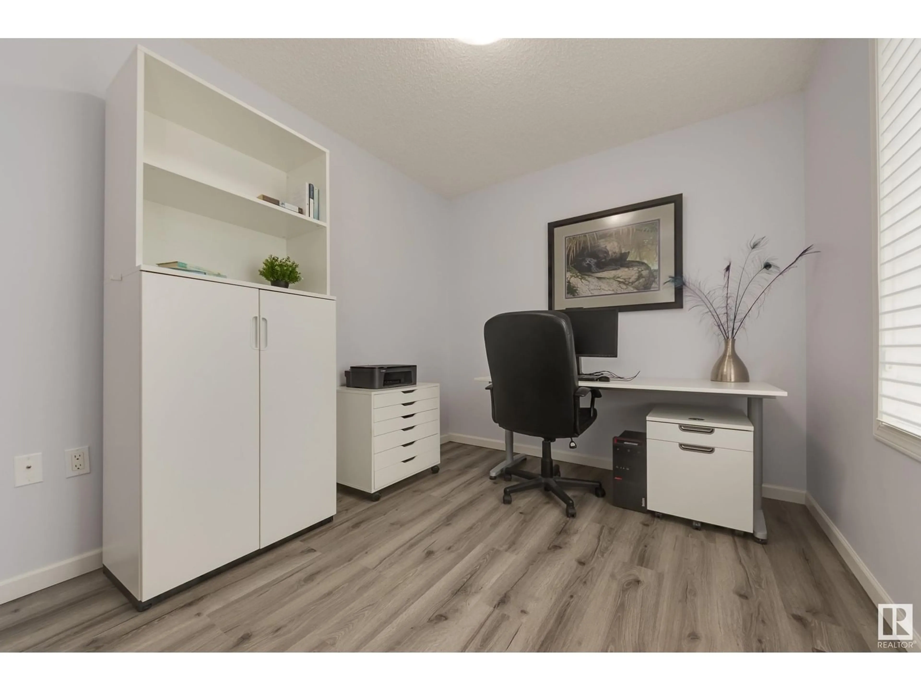 A pic of a room for #34 - 13217 155 AV, Edmonton Alberta T6V1E6