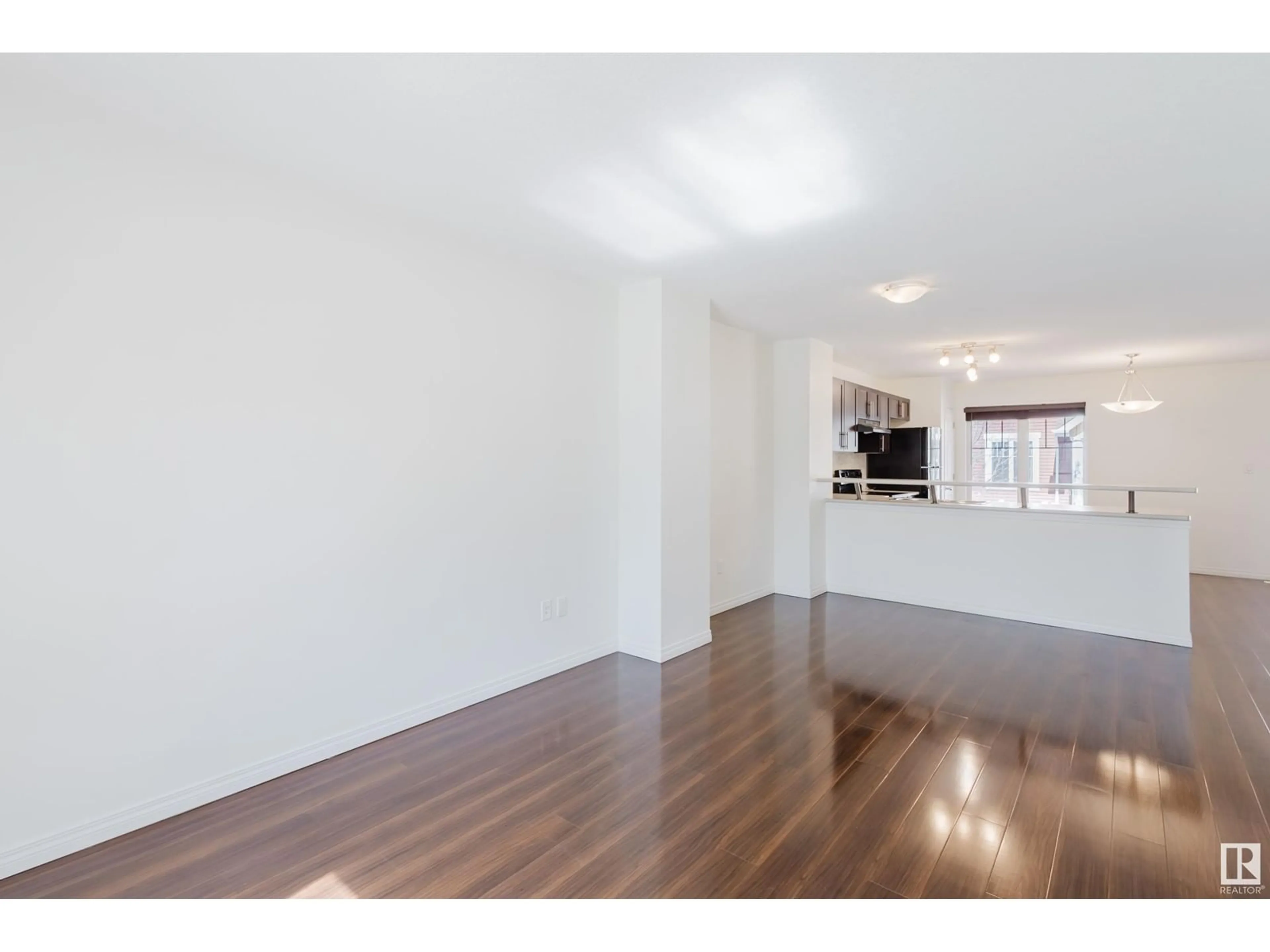 A pic of a room for NW - 4882 TERWILLEGAR CM, Edmonton Alberta T6R0S3
