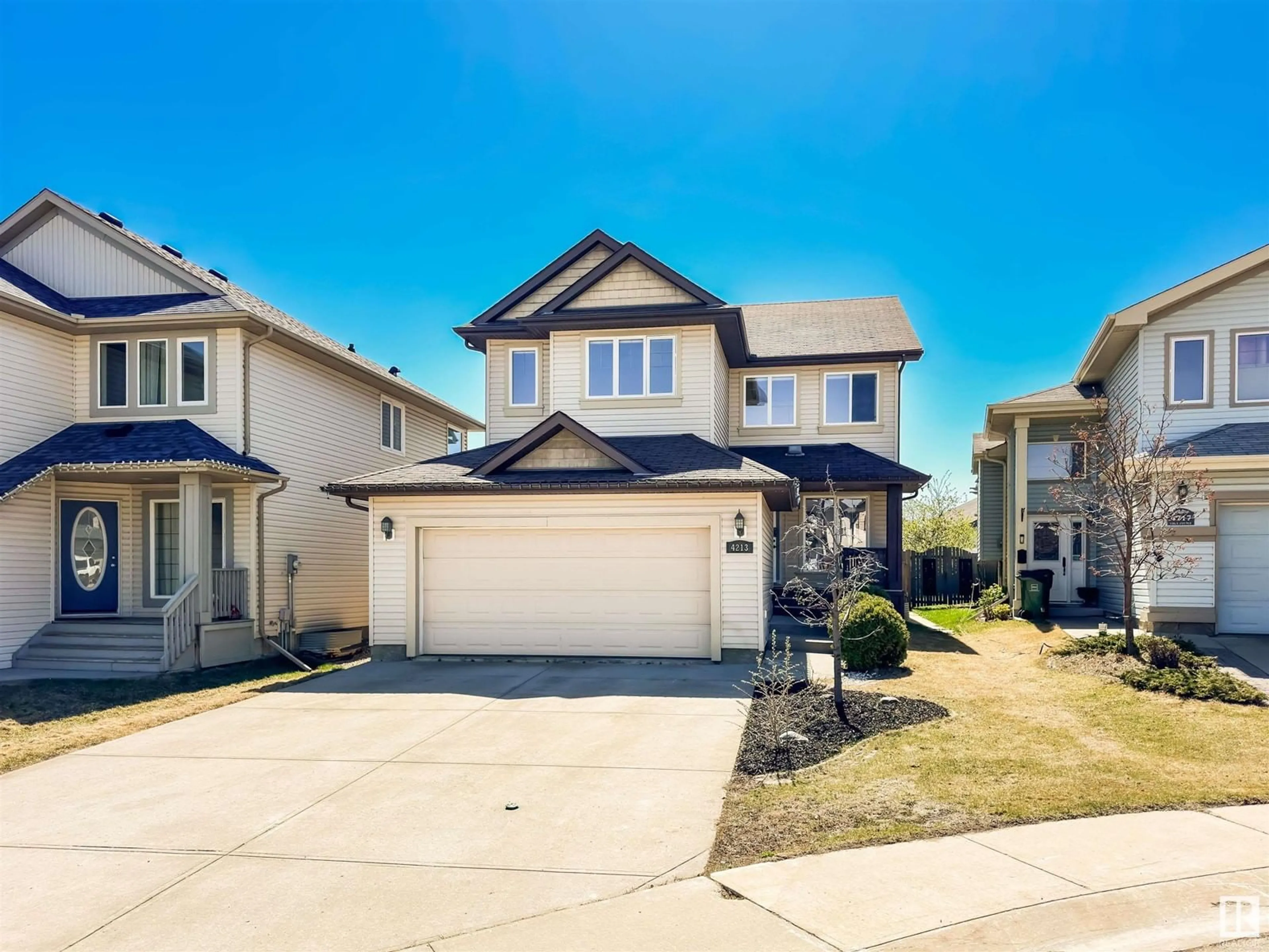 A pic from outside/outdoor area/front of a property/back of a property/a pic from drone, street for 4213 156A AV, Edmonton Alberta T5Y0C9