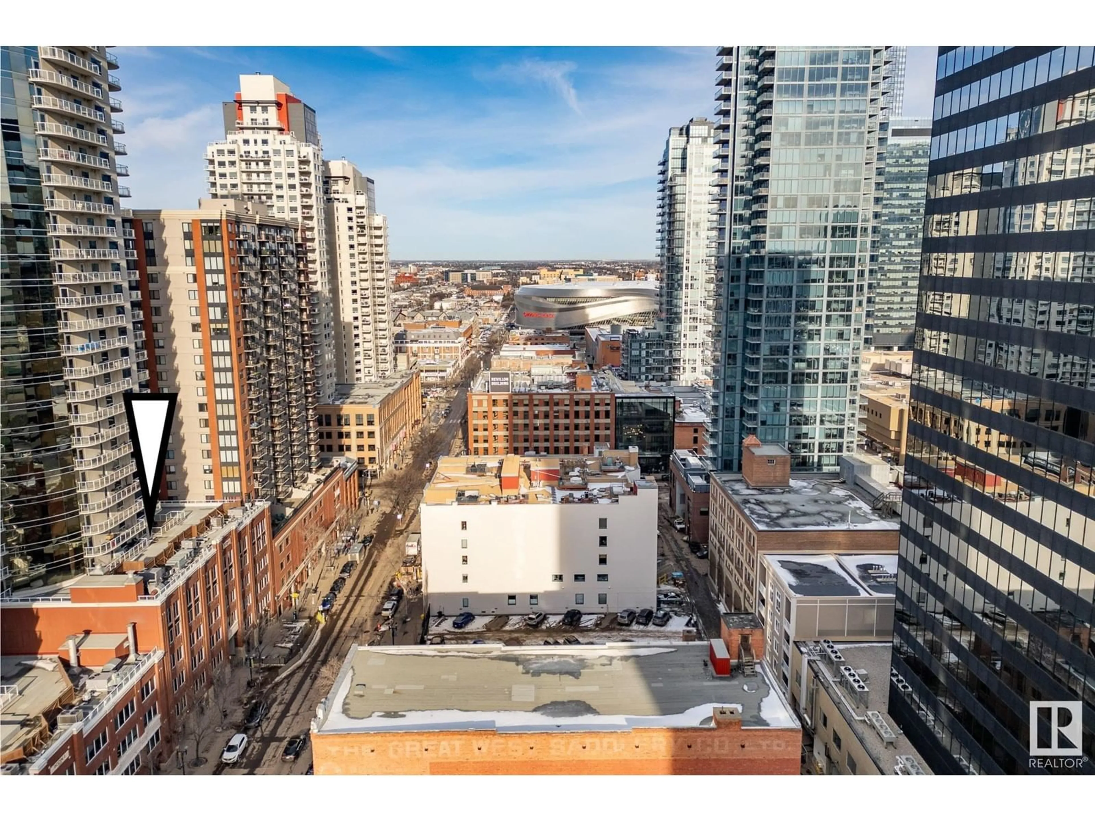 A pic from outside/outdoor area/front of a property/back of a property/a pic from drone, city buildings view from balcony for 703 - 10152 104 ST NW, Edmonton Alberta T5J0B6