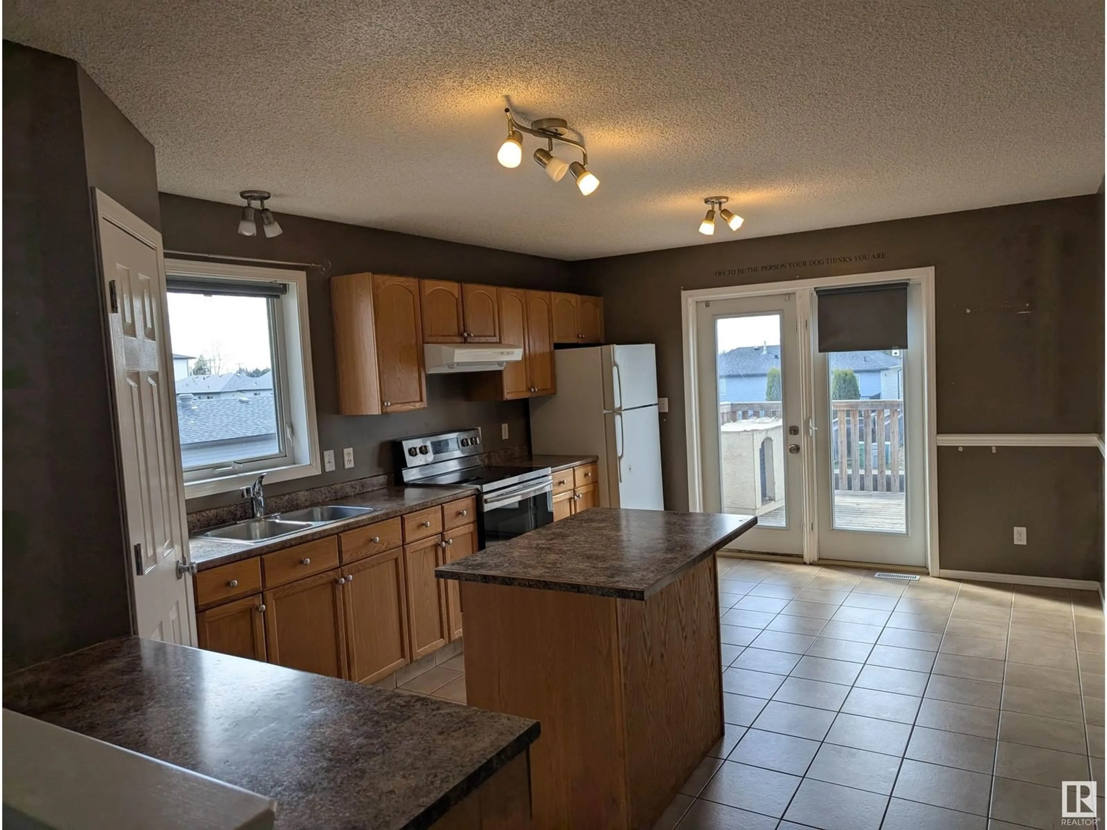 Open concept kitchen, unknown for 12 SPRUCE MEADOW LN, Bon Accord Alberta T0A0K0