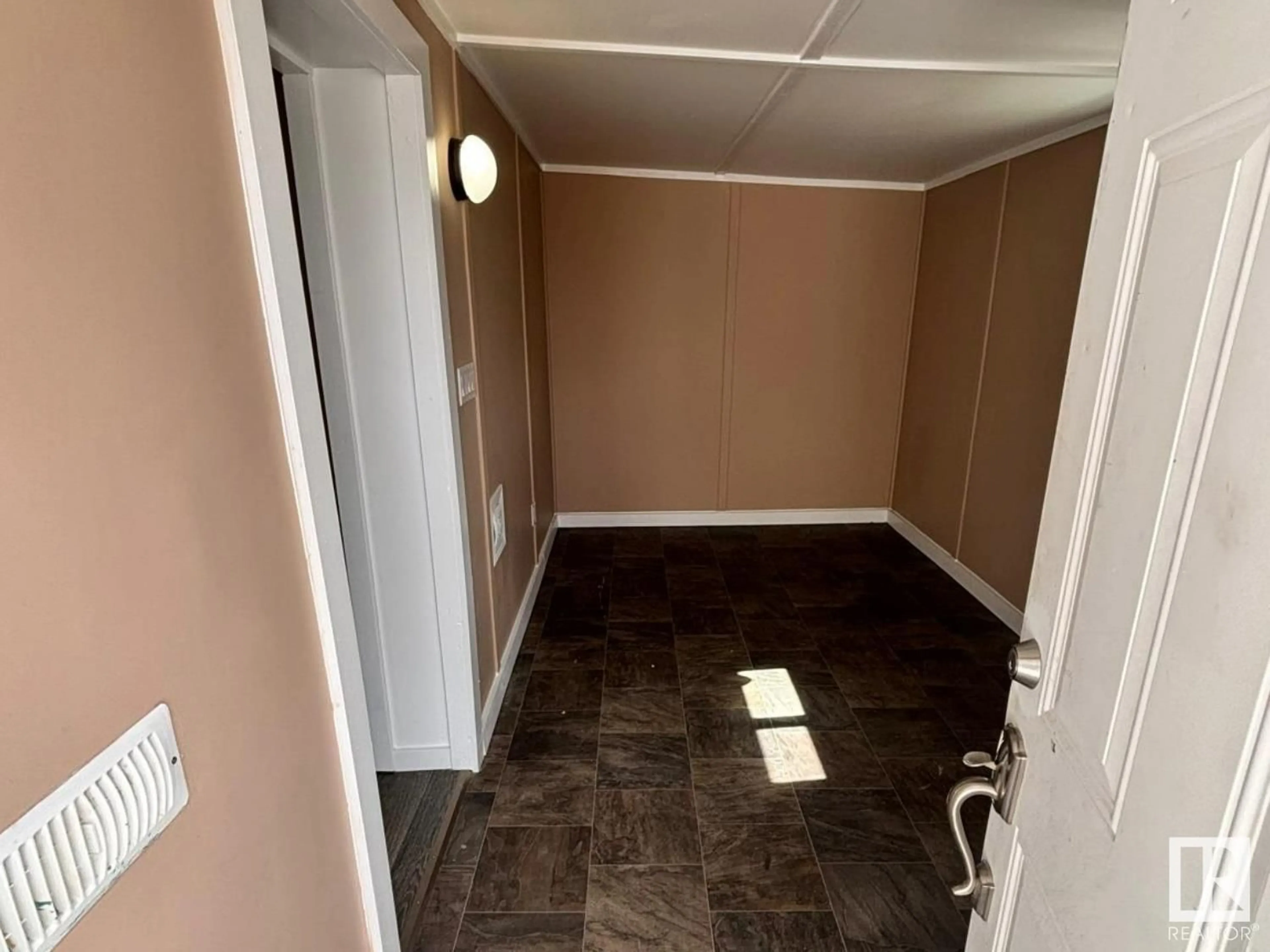 A pic of a room for 28 - 4405 50 AV, Cold Lake Alberta T9M1Z3