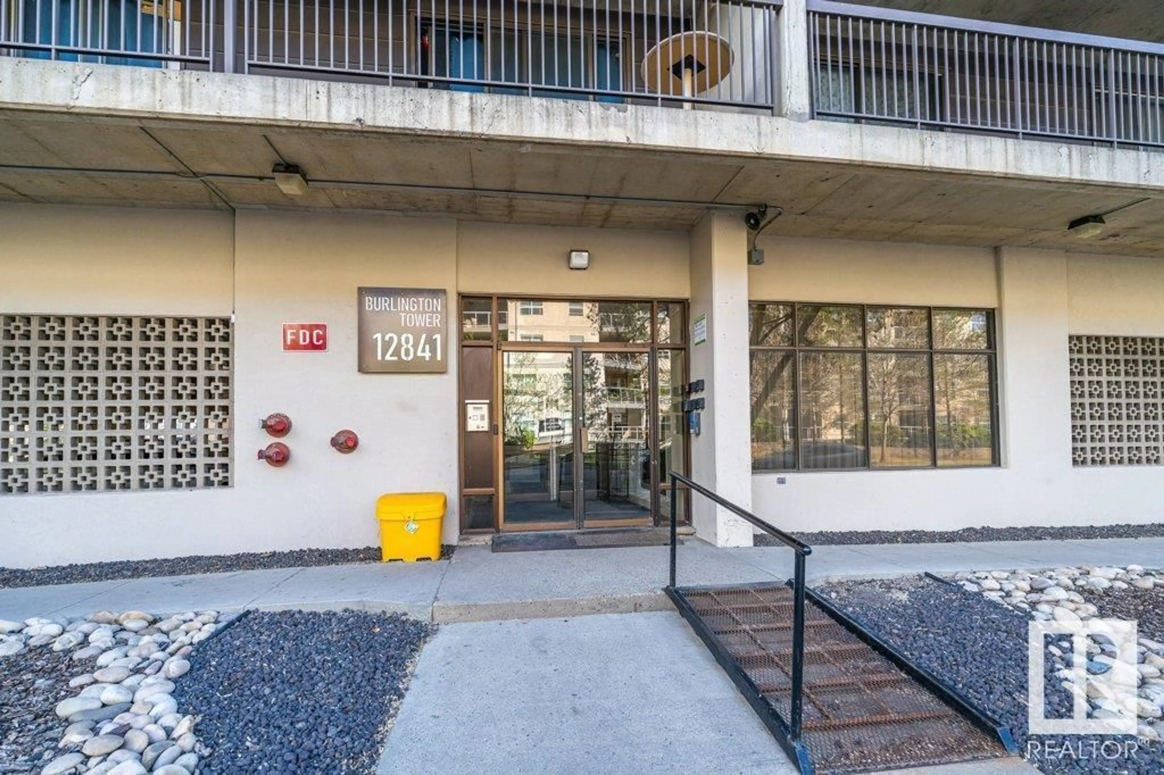 Unknown for #802 - 12841 65 ST, Edmonton Alberta T5A4N4