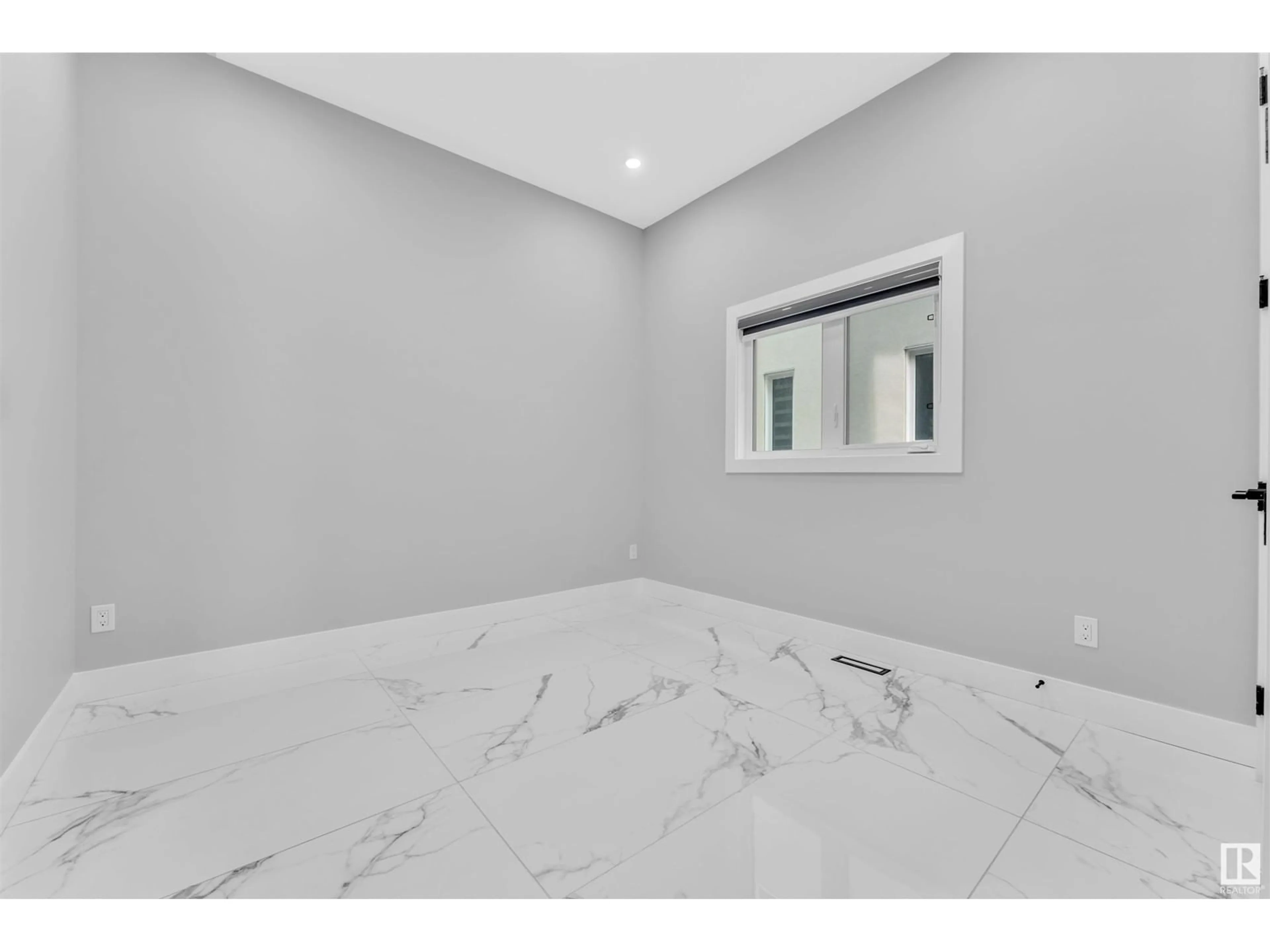 A pic of a room for NW - 1744 18 ST, Edmonton Alberta T6T1J1