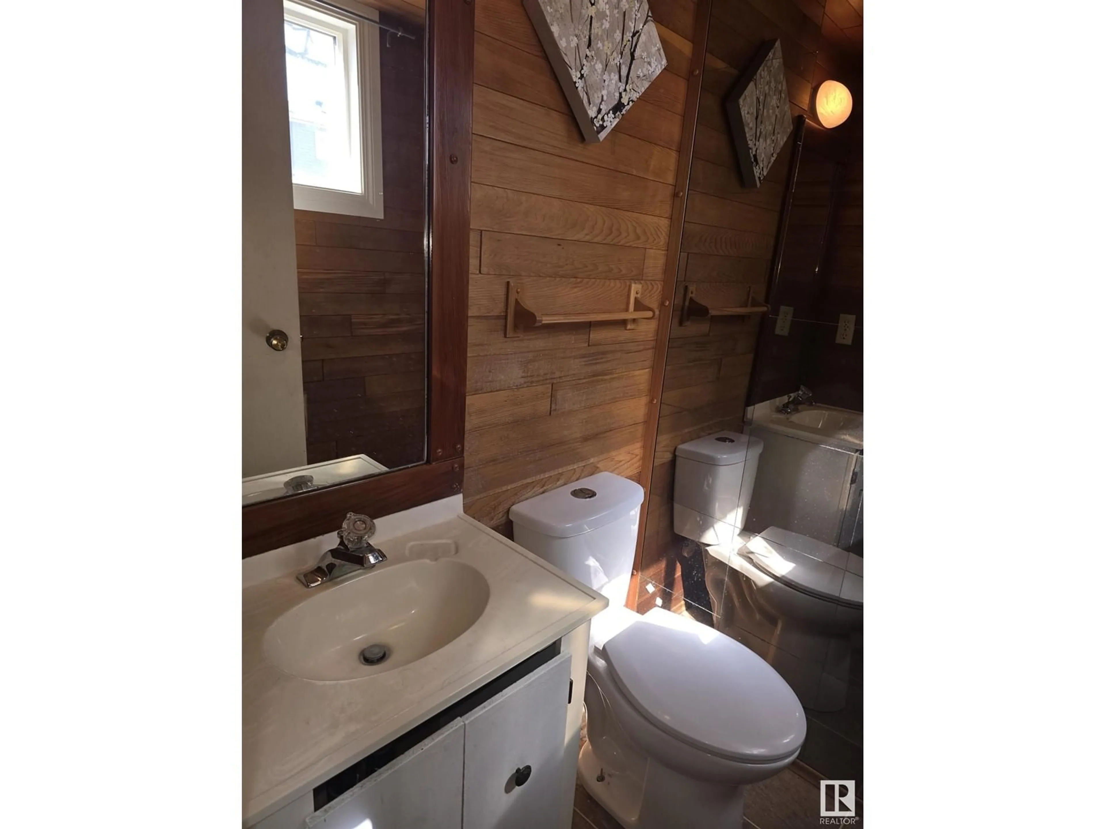 Standard bathroom, unknown for 137 HABITAT CR, Edmonton Alberta T5A3K8