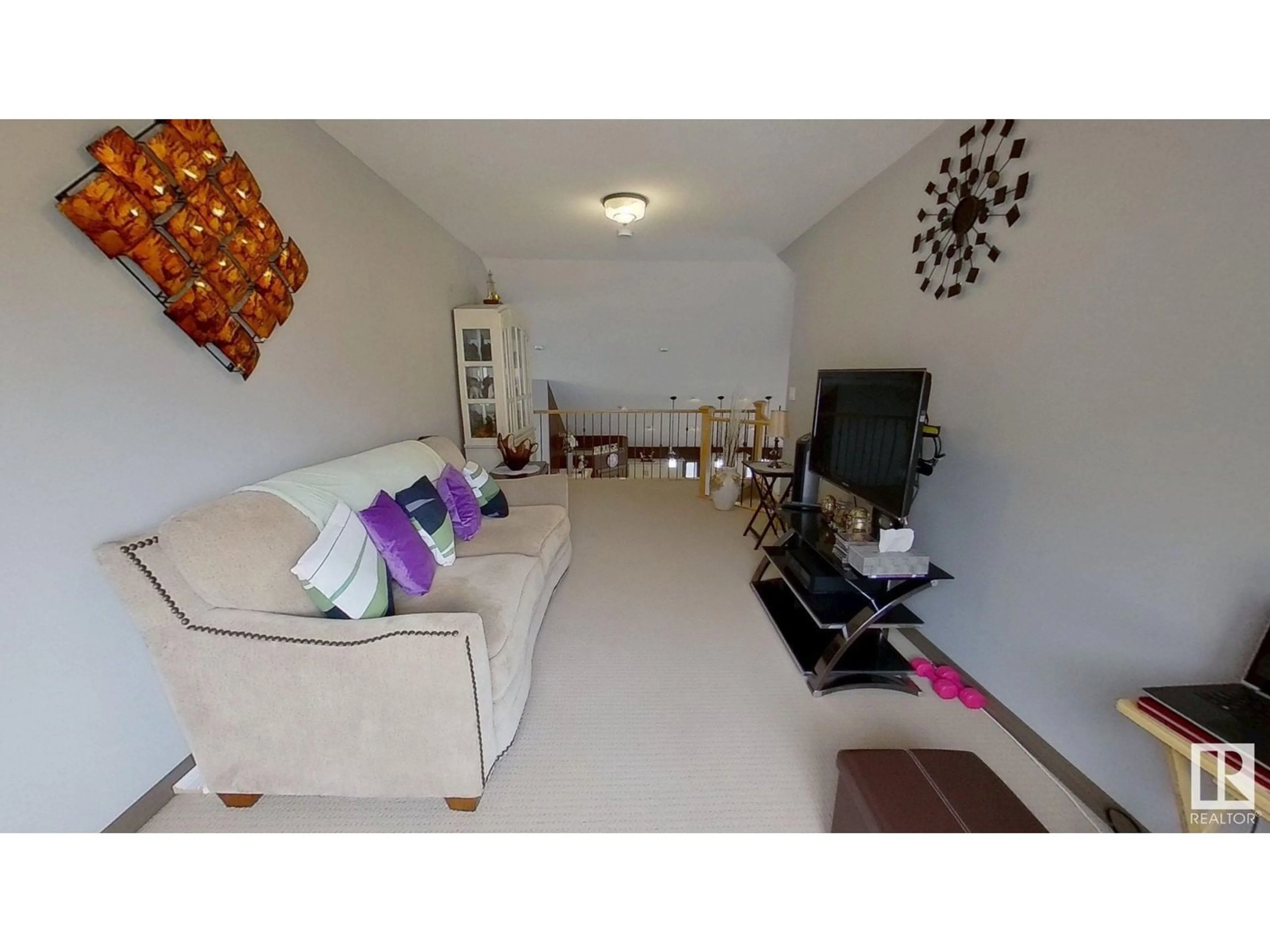 Living room with furniture, unknown for 1213 CUNNINGHAM DR, Edmonton Alberta T6W0R5