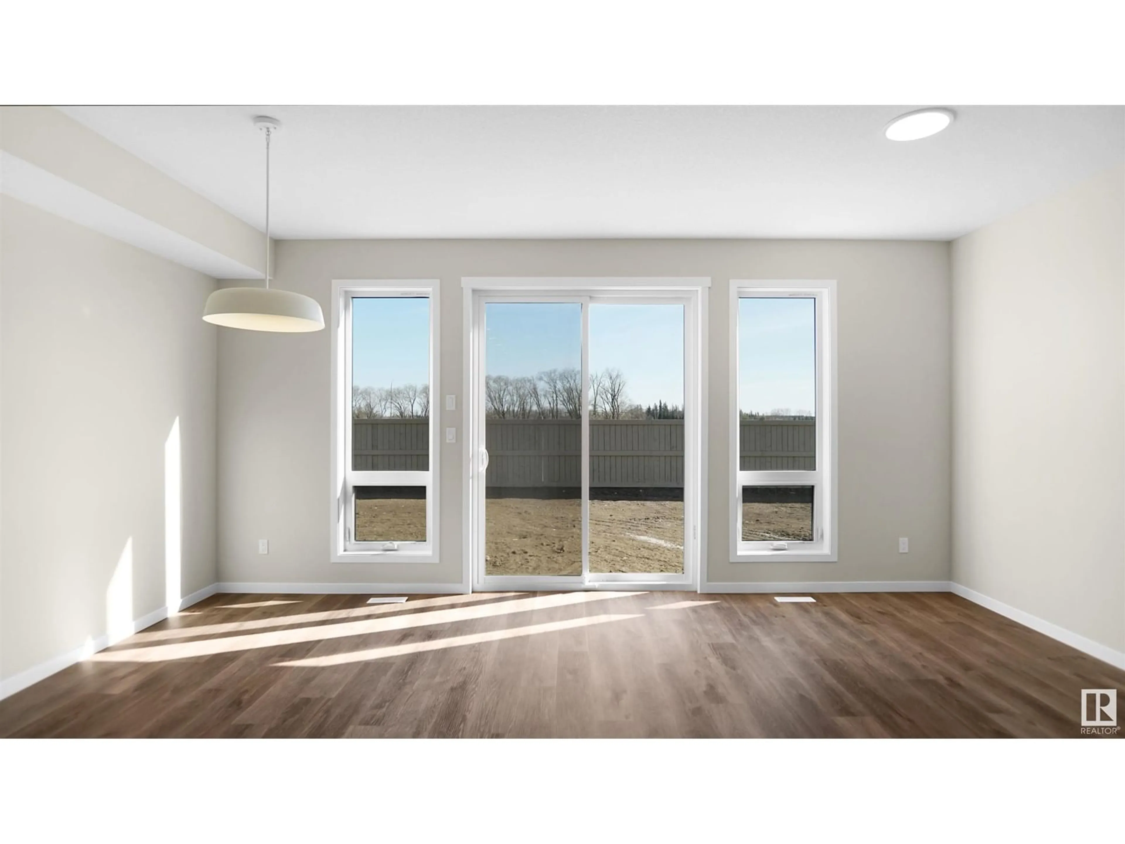 A pic of a room for 519 30 AV, Edmonton Alberta T6T2V3