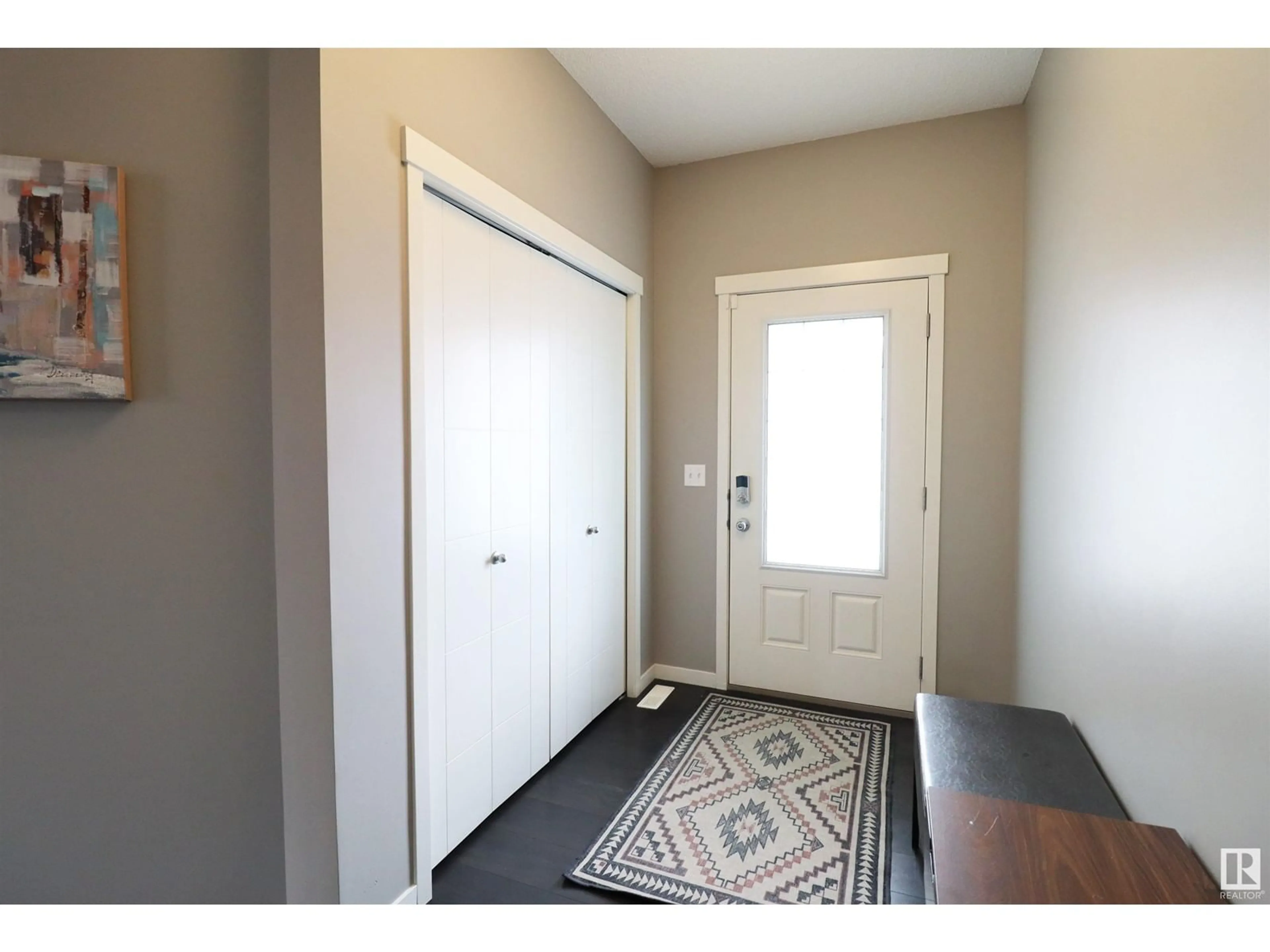 Indoor entryway for 1712 WESTERRA LO, Stony Plain Alberta T7Z0K8